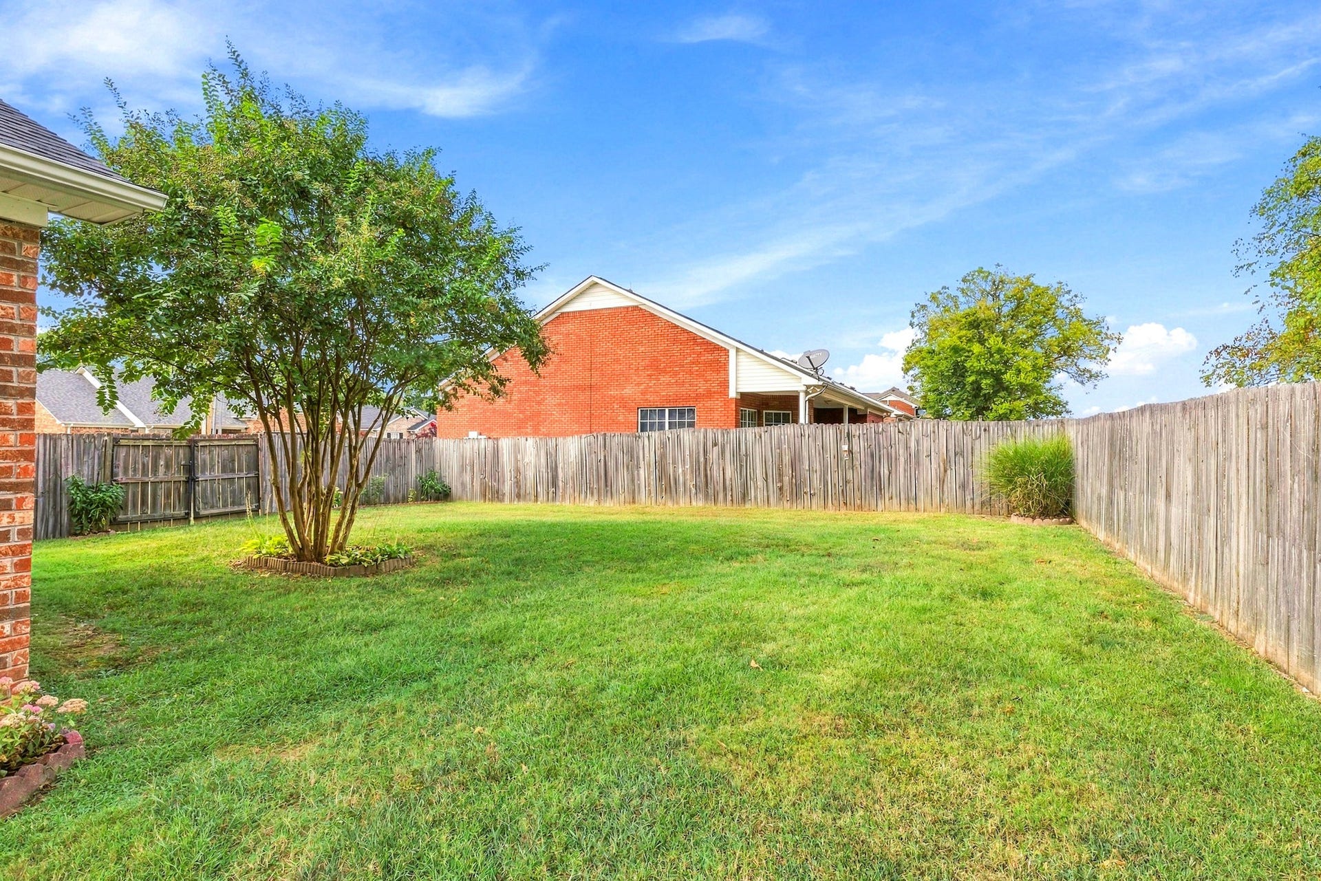 1769 Auburn Ln, Columbia, TN 38401