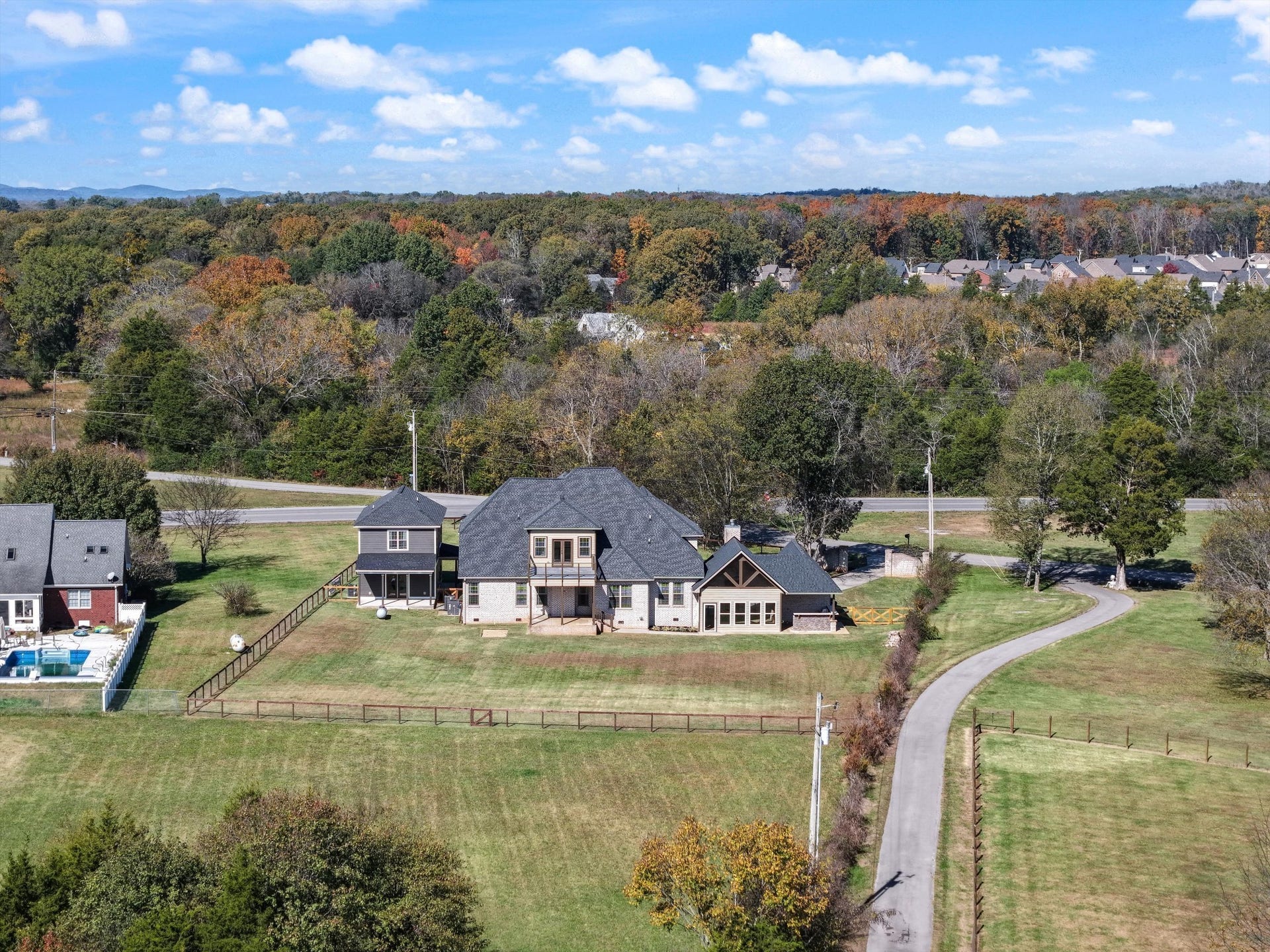 4999 Crescent Ln, Murfreesboro, TN 37128 4999 Crescent Ln, Murfreesboro, TN 37128