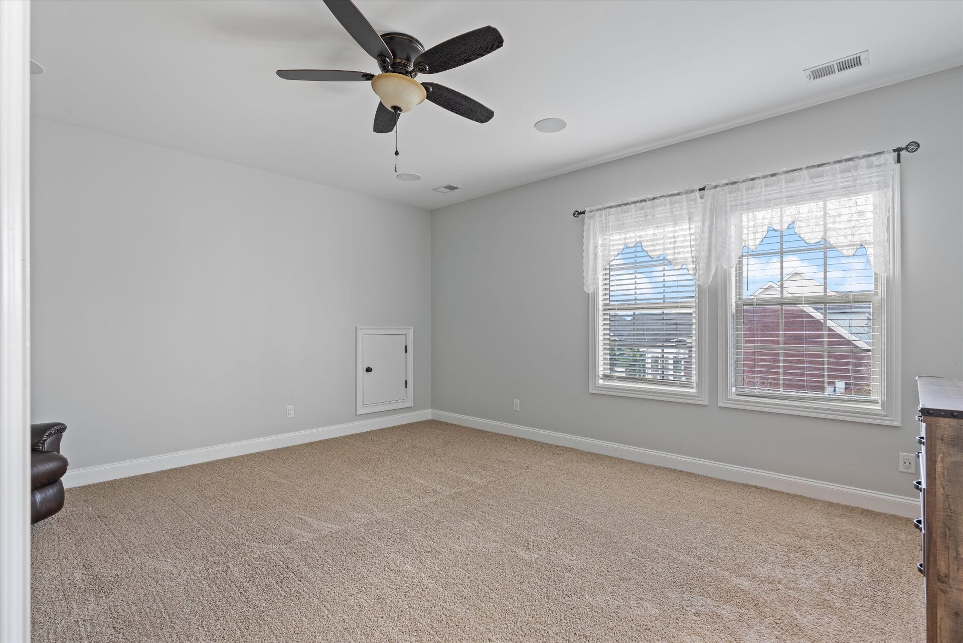 4999 Crescent Ln, Murfreesboro, TN 37128 4999 Crescent Ln, Murfreesboro, TN 37128