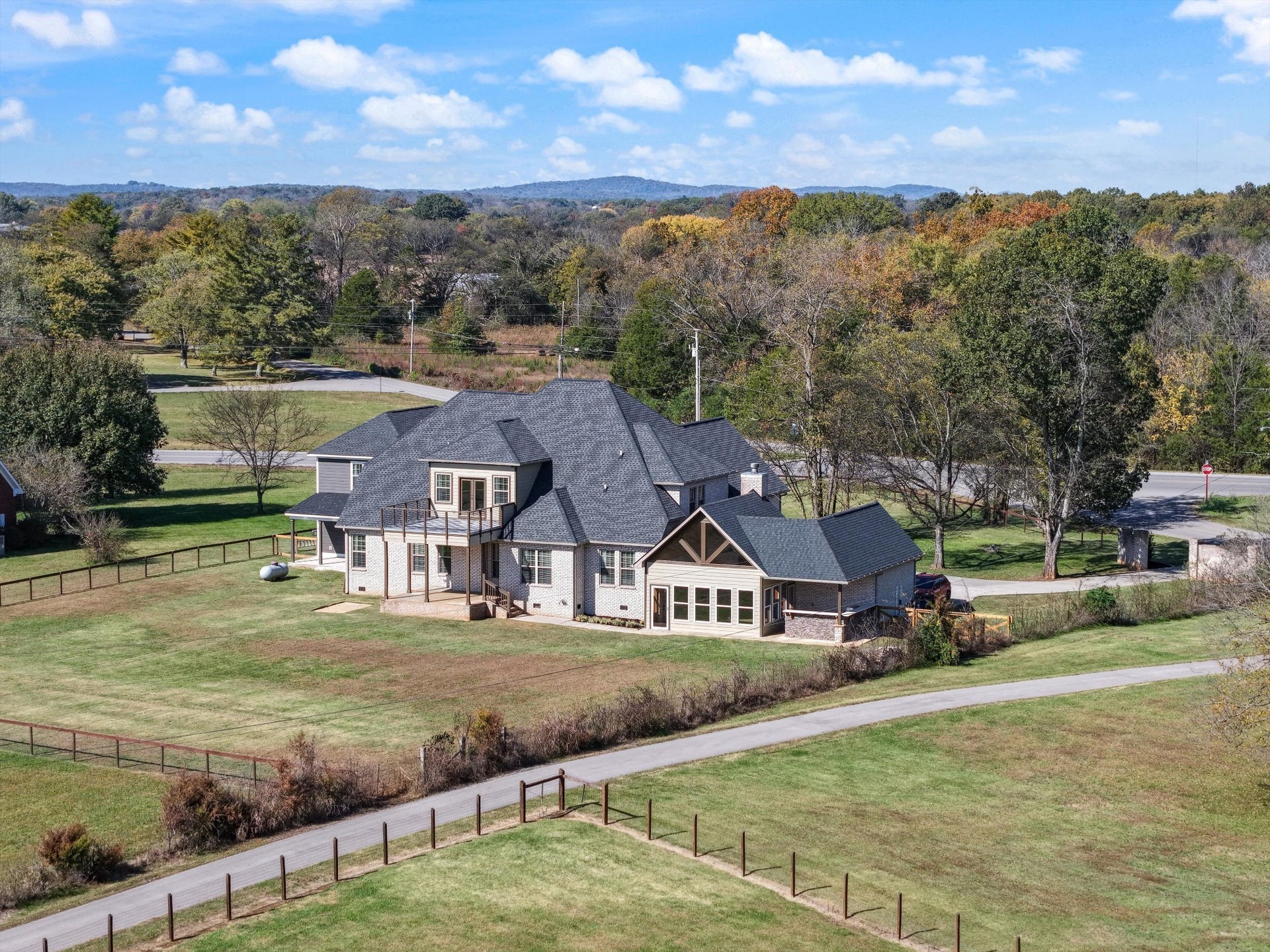 4999 Crescent Ln, Murfreesboro, TN 37128 4999 Crescent Ln, Murfreesboro, TN 37128