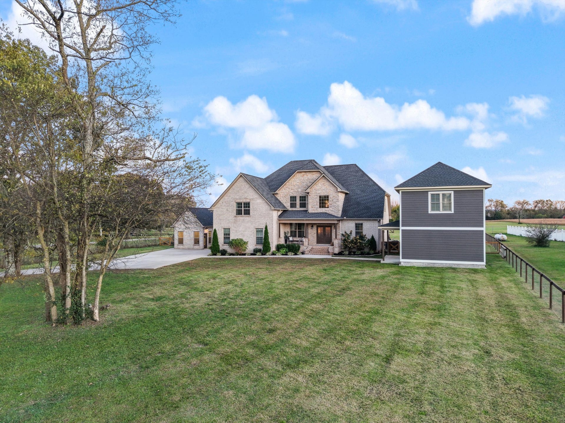 4999 Crescent Ln, Murfreesboro, TN 37128 4999 Crescent Ln, Murfreesboro, TN 37128