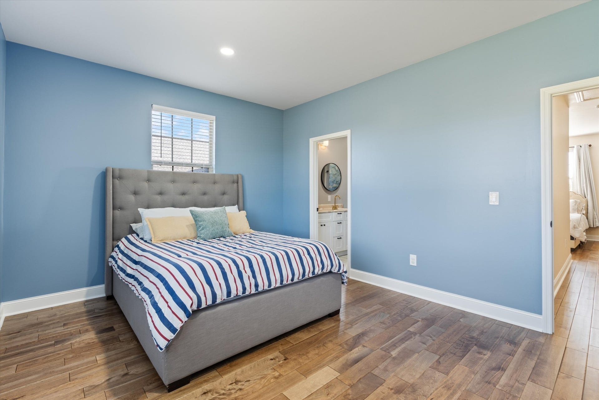 4999 Crescent Ln, Murfreesboro, TN 37128 4999 Crescent Ln, Murfreesboro, TN 37128