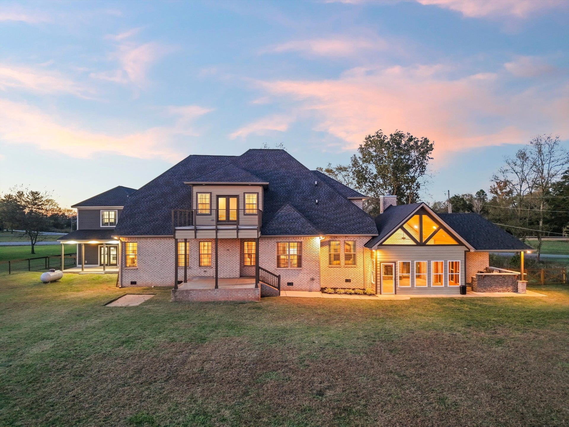 4999 Crescent Ln, Murfreesboro, TN 37128 4999 Crescent Ln, Murfreesboro, TN 37128