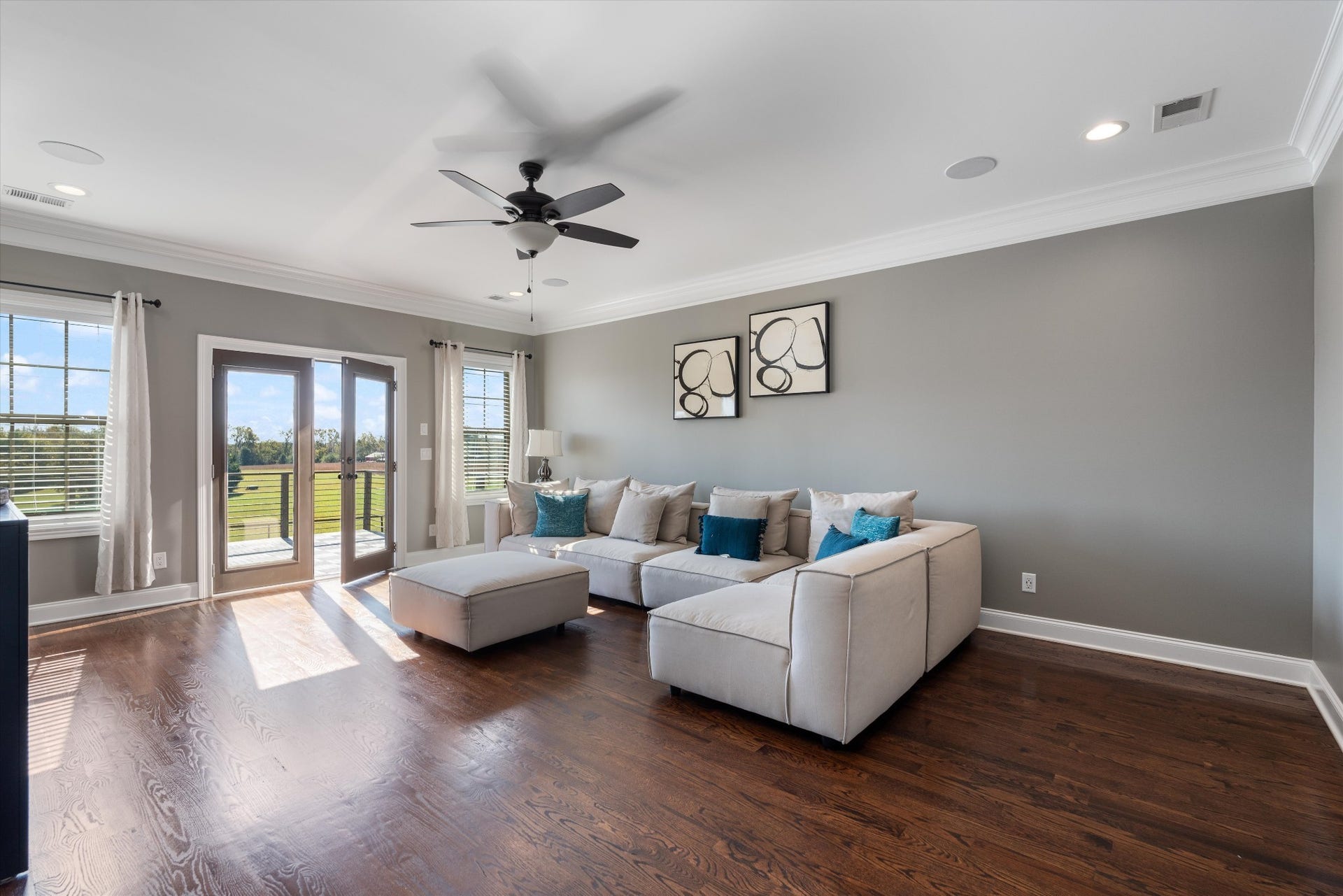 4999 Crescent Ln, Murfreesboro, TN 37128 4999 Crescent Ln, Murfreesboro, TN 37128