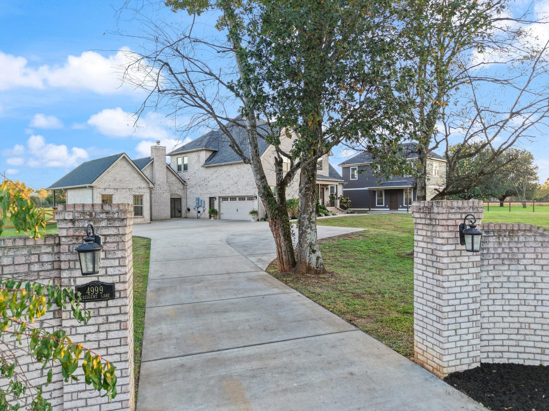 4999 Crescent Ln, Murfreesboro, TN 37128 4999 Crescent Ln, Murfreesboro, TN 37128