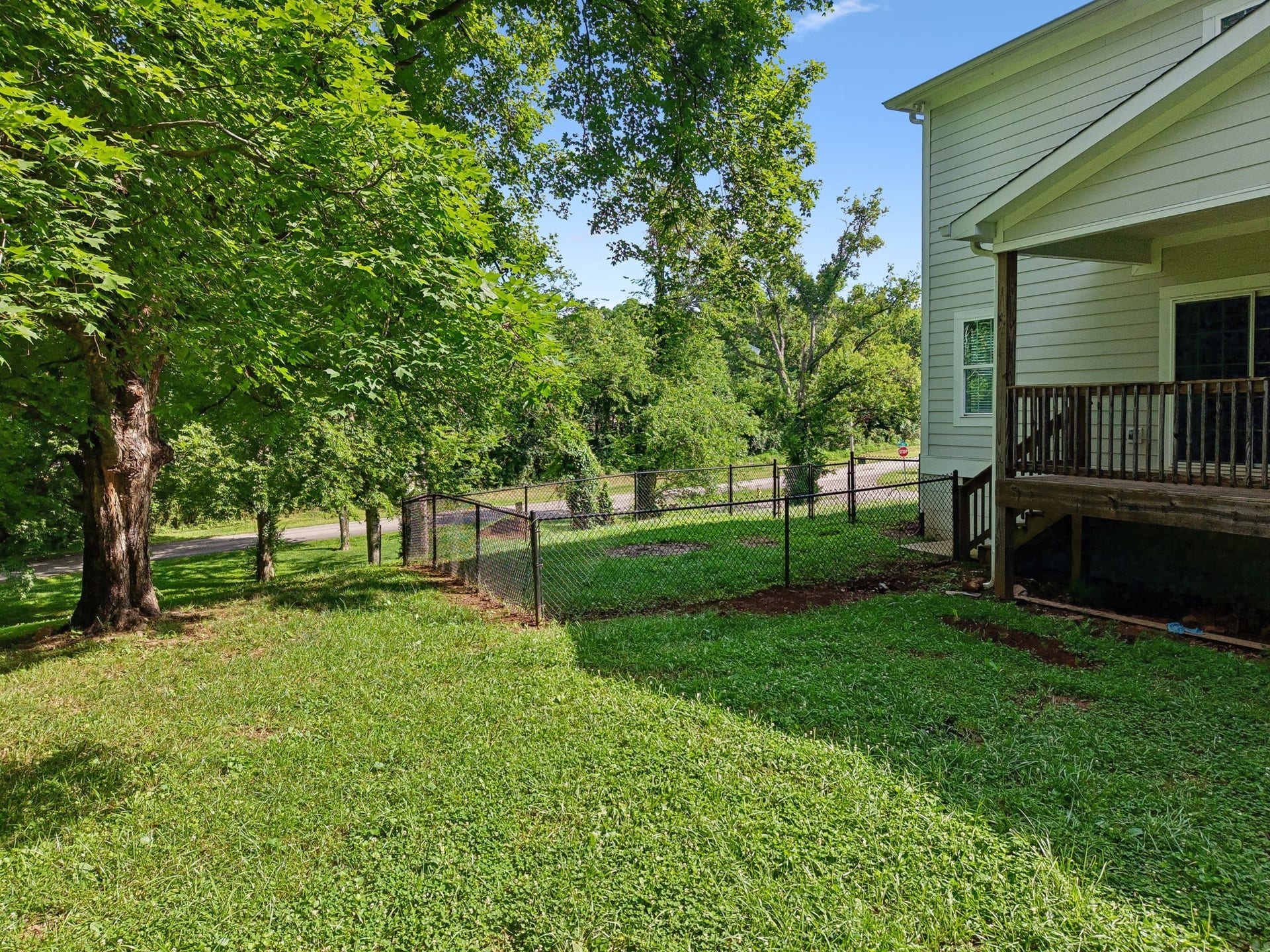 721 Poplar St, Columbia, TN 38401 721 Poplar St, Columbia, TN 38401