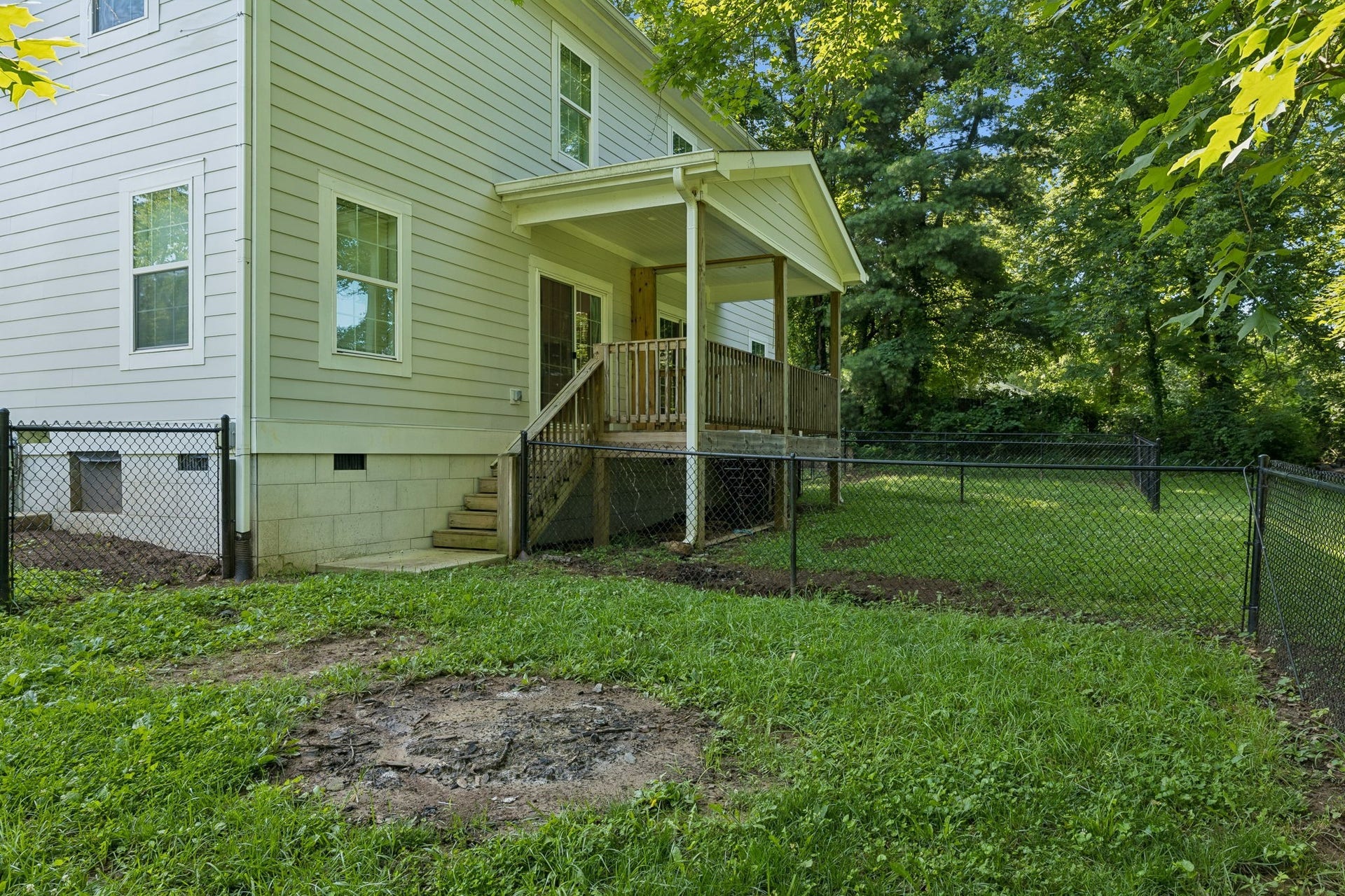 721 Poplar St, Columbia, TN 38401 721 Poplar St, Columbia, TN 38401