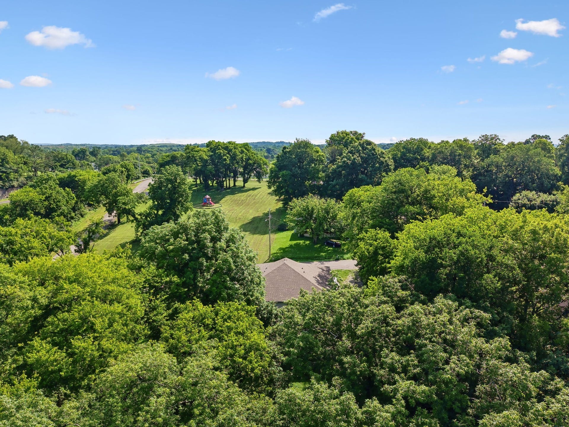 721 Poplar St, Columbia, TN 38401 721 Poplar St, Columbia, TN 38401