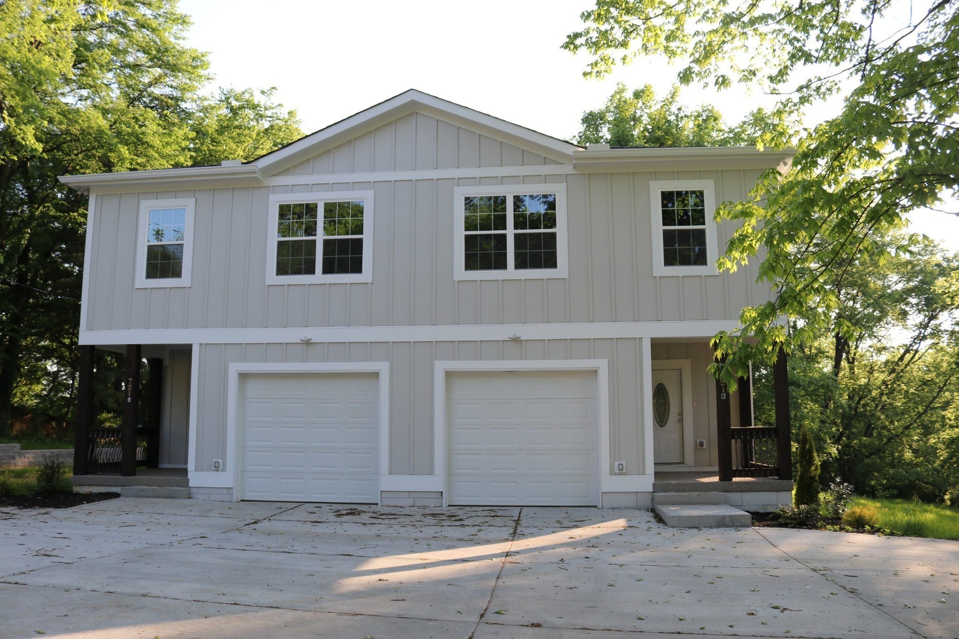 721 Poplar St, Columbia, TN 38401 721 Poplar St, Columbia, TN 38401