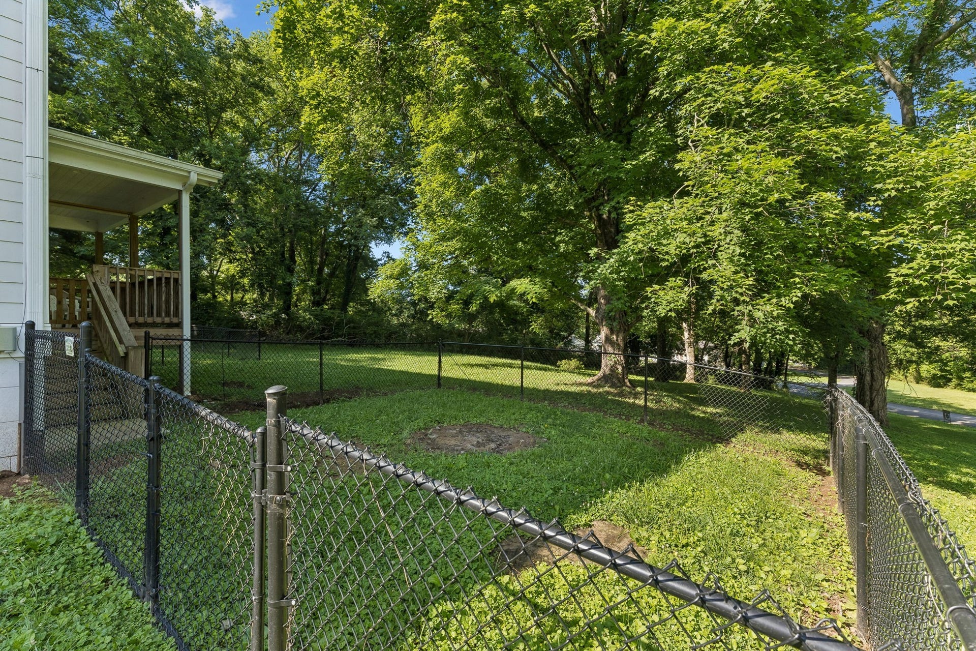 721 Poplar St, Columbia, TN 38401 721 Poplar St, Columbia, TN 38401