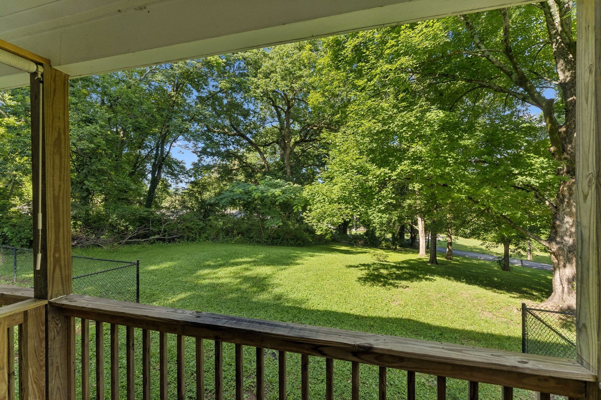 721 Poplar St, Columbia, TN 38401 721 Poplar St, Columbia, TN 38401