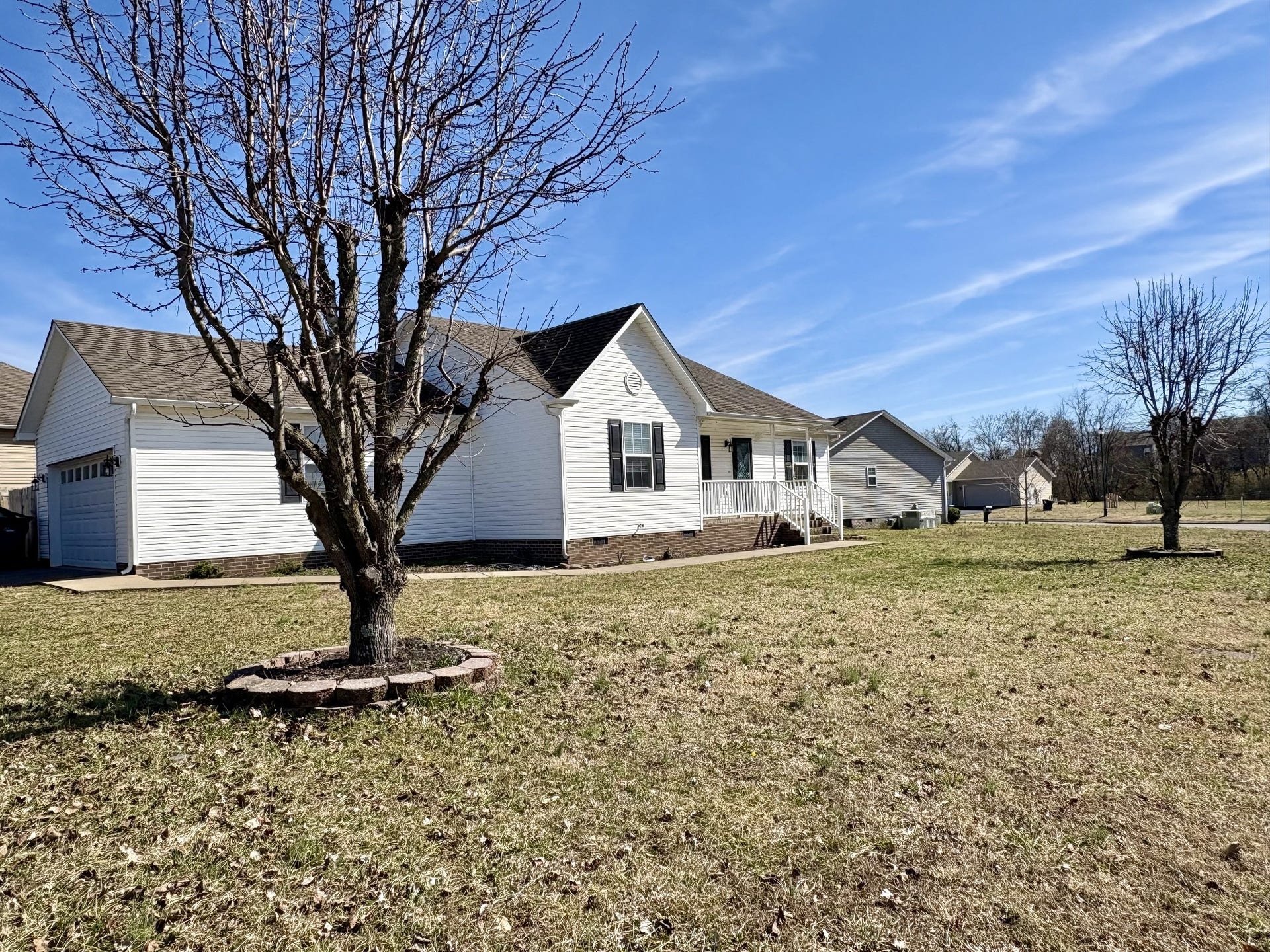 1953 Spears Ln, Columbia, TN 38401