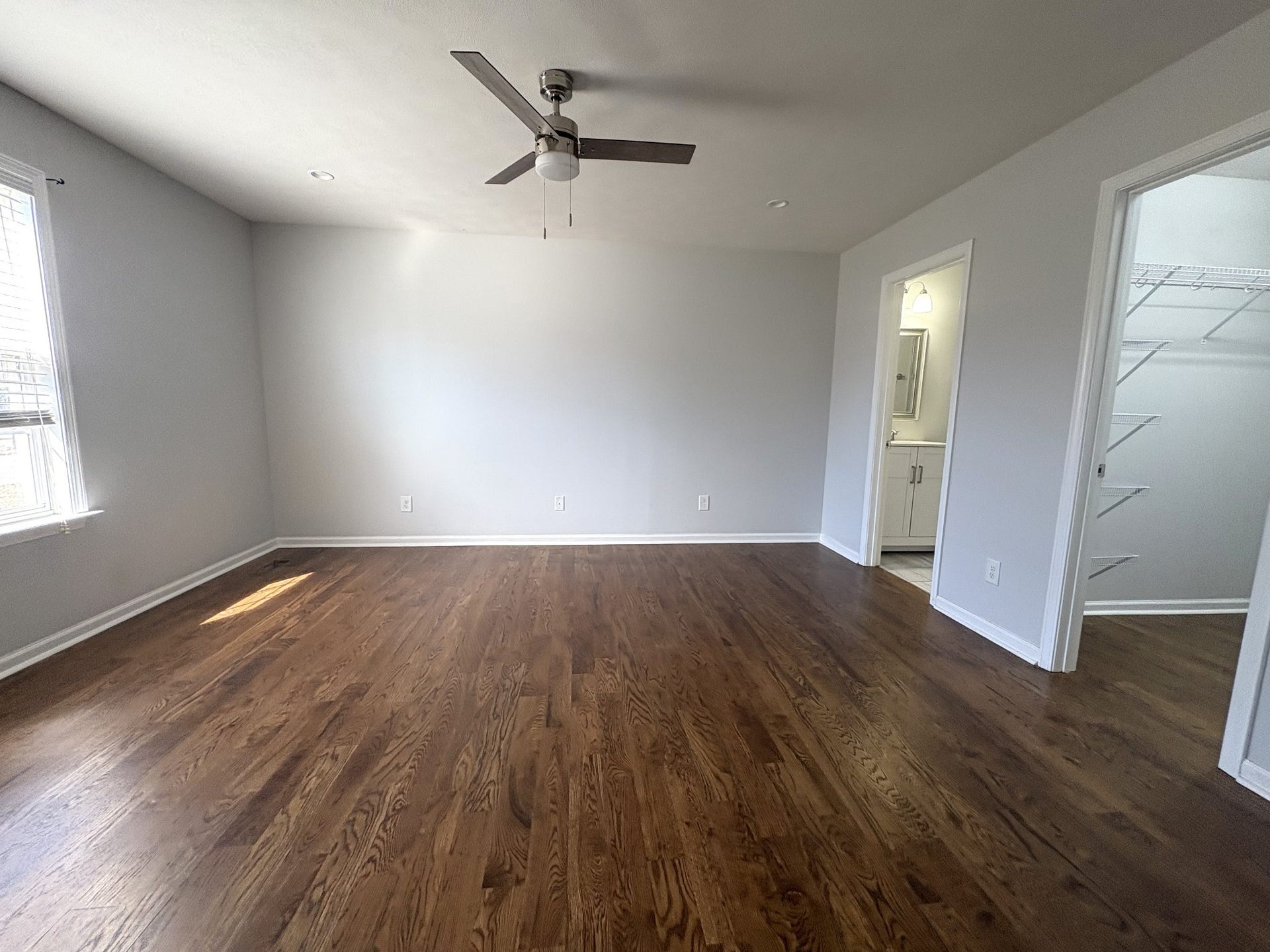 1953 Spears Ln, Columbia, TN 38401