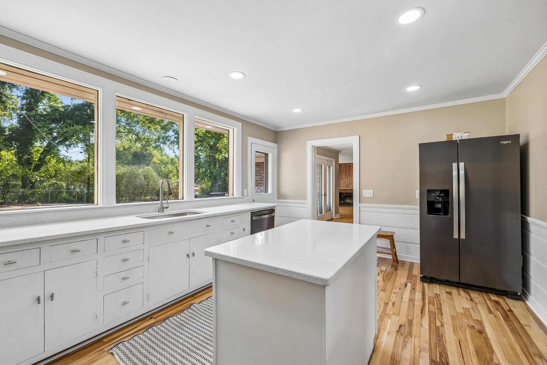 909 Hillcrest Ave, Columbia, TN 38401 909 Hillcrest Ave, Columbia, TN 38401