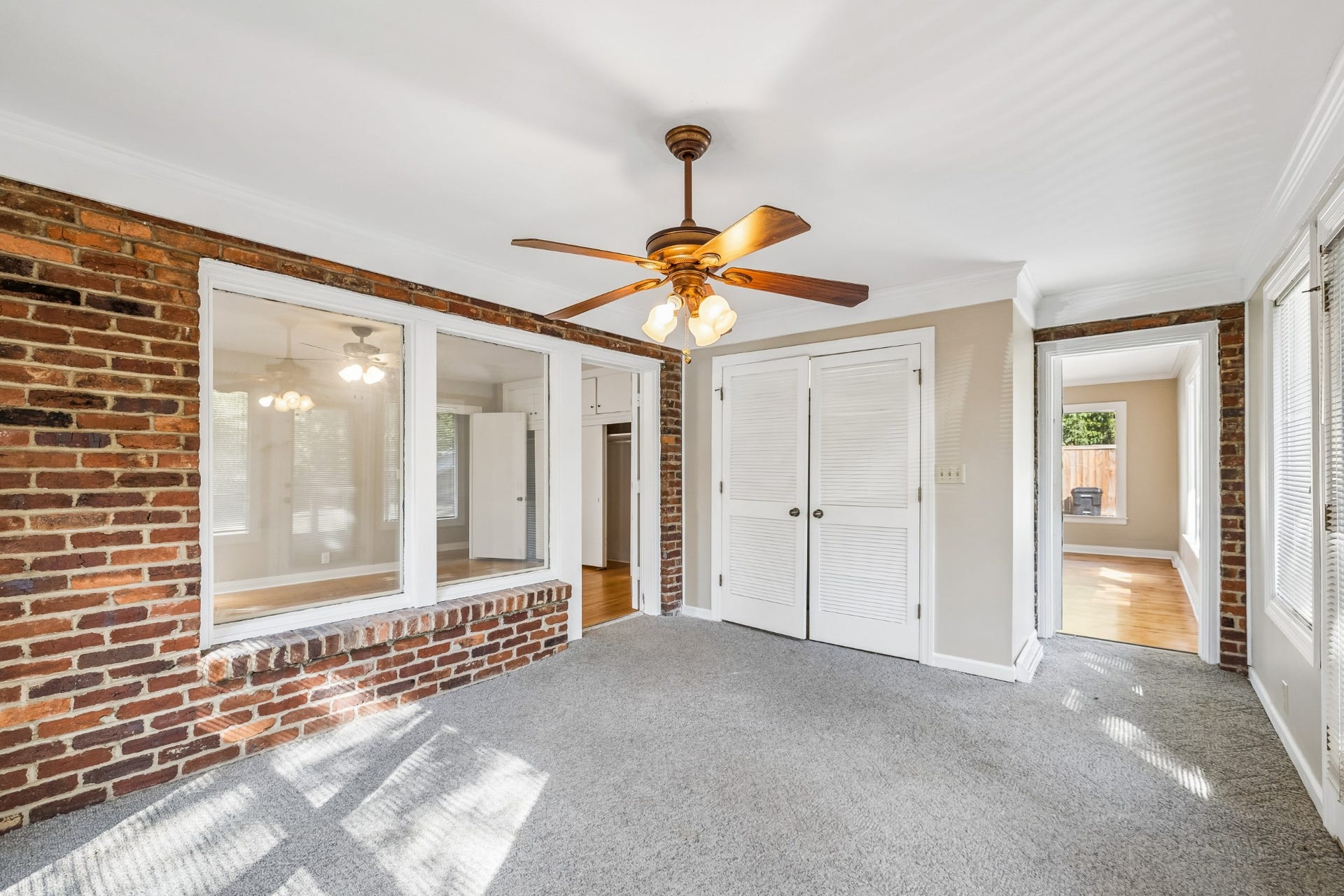 909 Hillcrest Ave, Columbia, TN 38401 909 Hillcrest Ave, Columbia, TN 38401