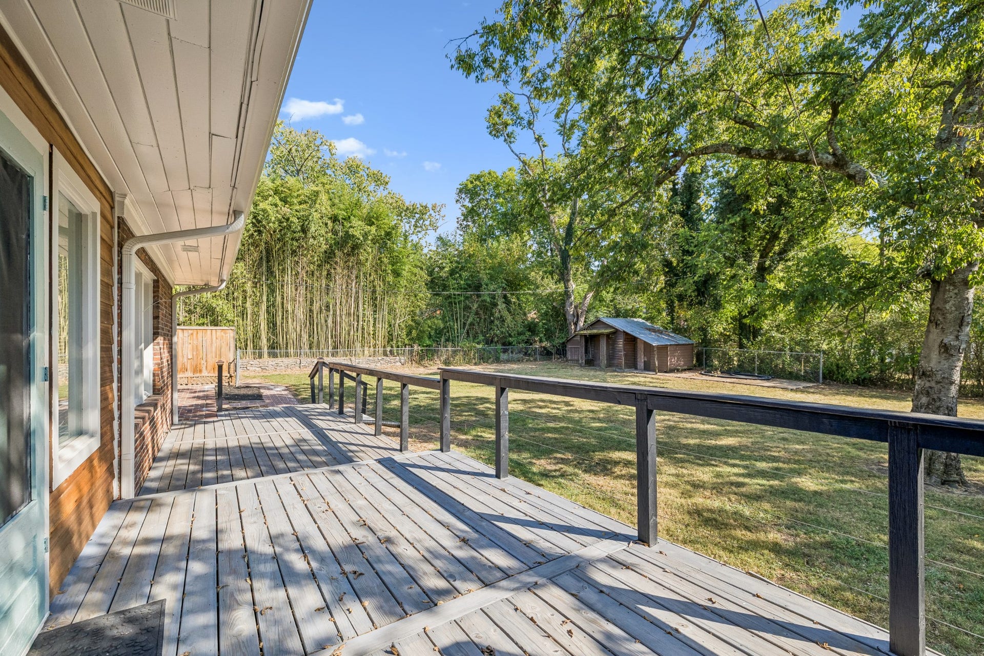 909 Hillcrest Ave, Columbia, TN 38401 909 Hillcrest Ave, Columbia, TN 38401