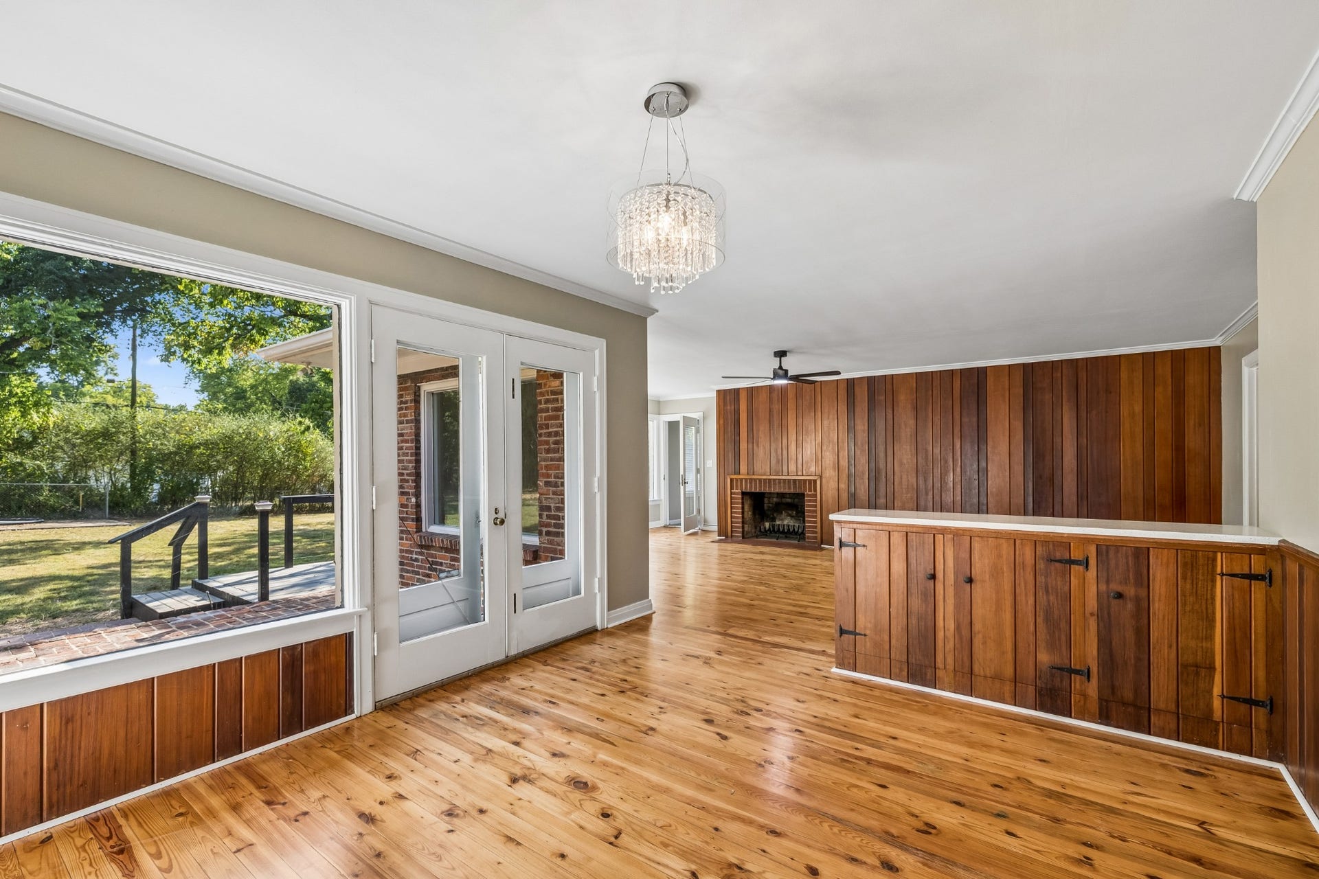 909 Hillcrest Ave, Columbia, TN 38401 909 Hillcrest Ave, Columbia, TN 38401
