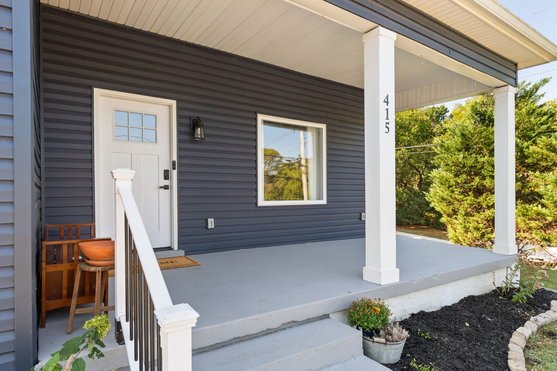 415 W 13th St, Columbia, TN 38401 415 W 13th St, Columbia, TN 38401