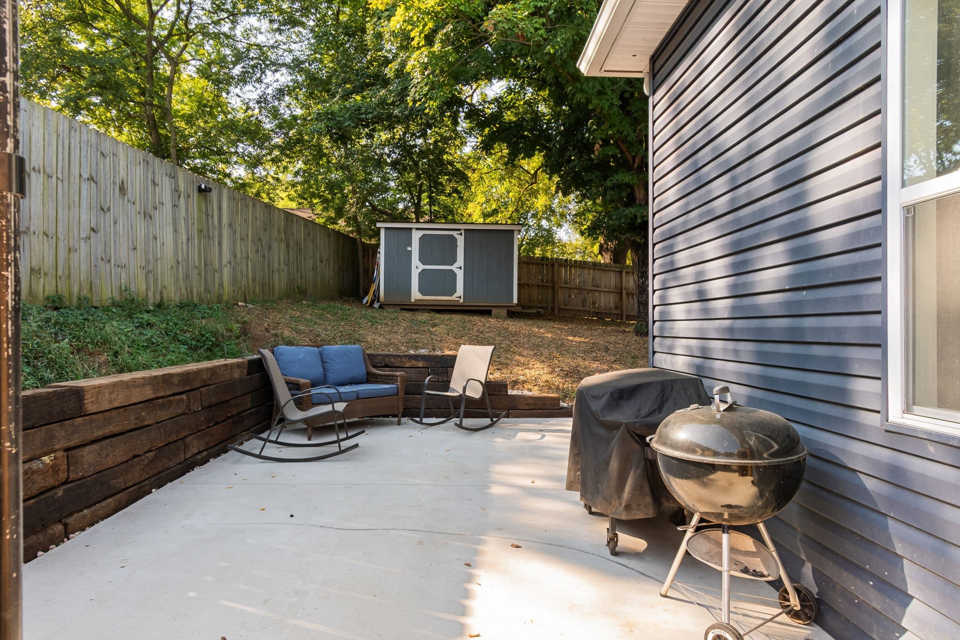 415 W 13th St, Columbia, TN 38401 415 W 13th St, Columbia, TN 38401