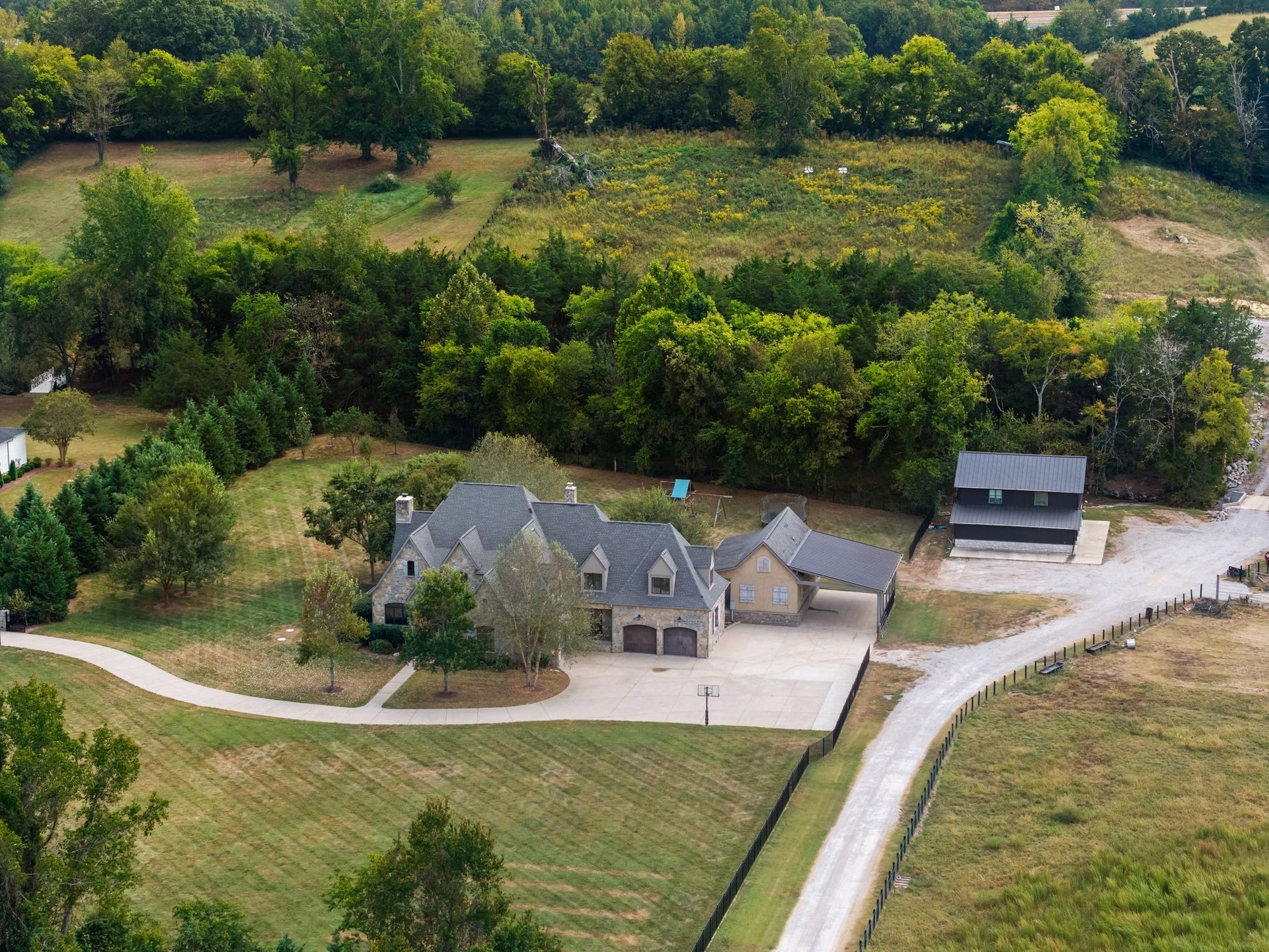 4020 Jessica Ln, Franklin, TN 37064 4020 Jessica Ln, Franklin, TN 37064