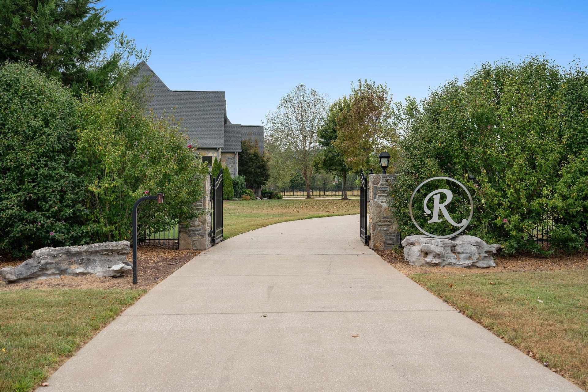 4020 Jessica Ln, Franklin, TN 37064 4020 Jessica Ln, Franklin, TN 37064