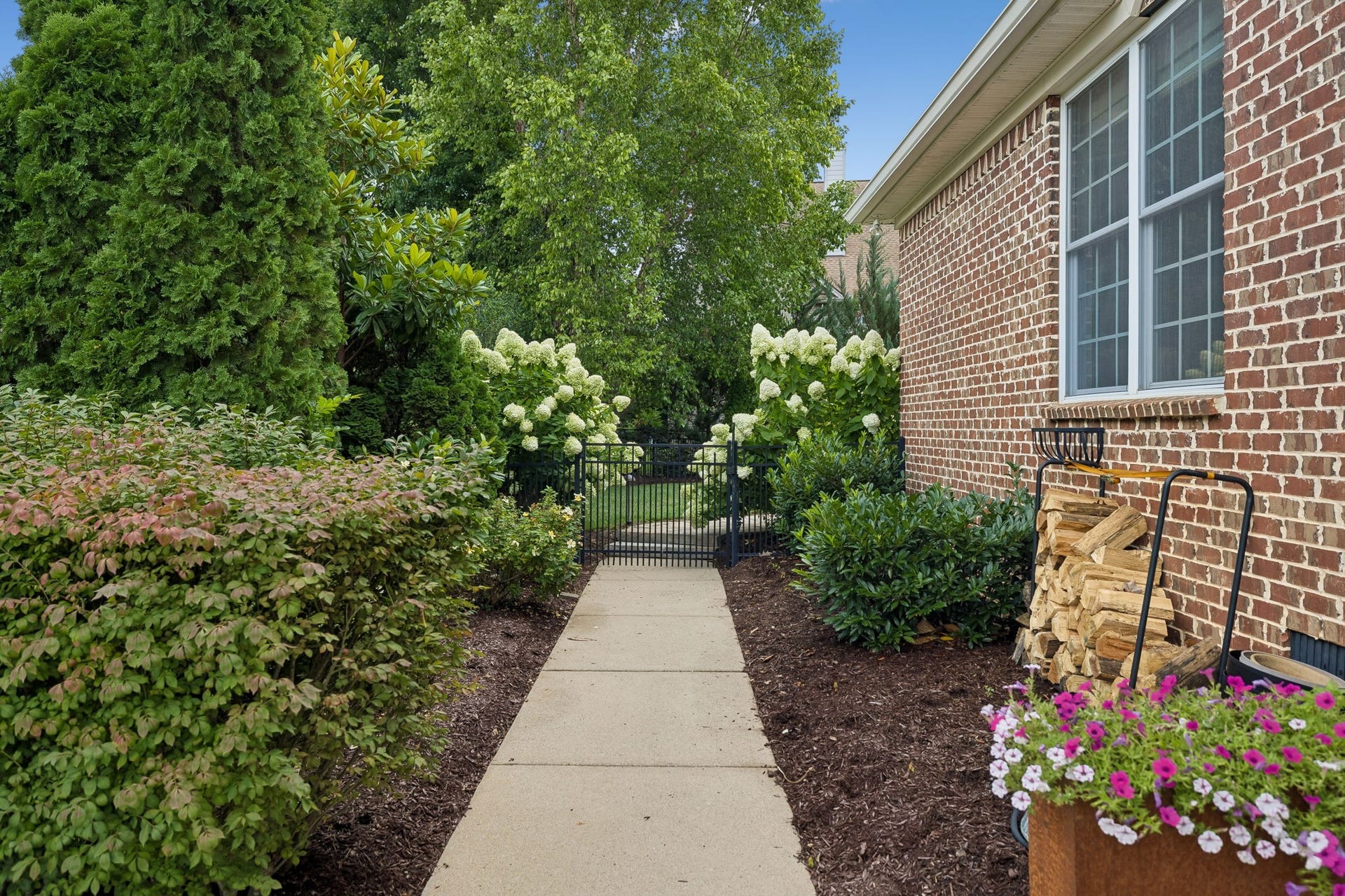 3330 Granite Springs Way, Murfreesboro, TN 37130 3330 Granite Springs Way, Murfreesboro, TN 37130