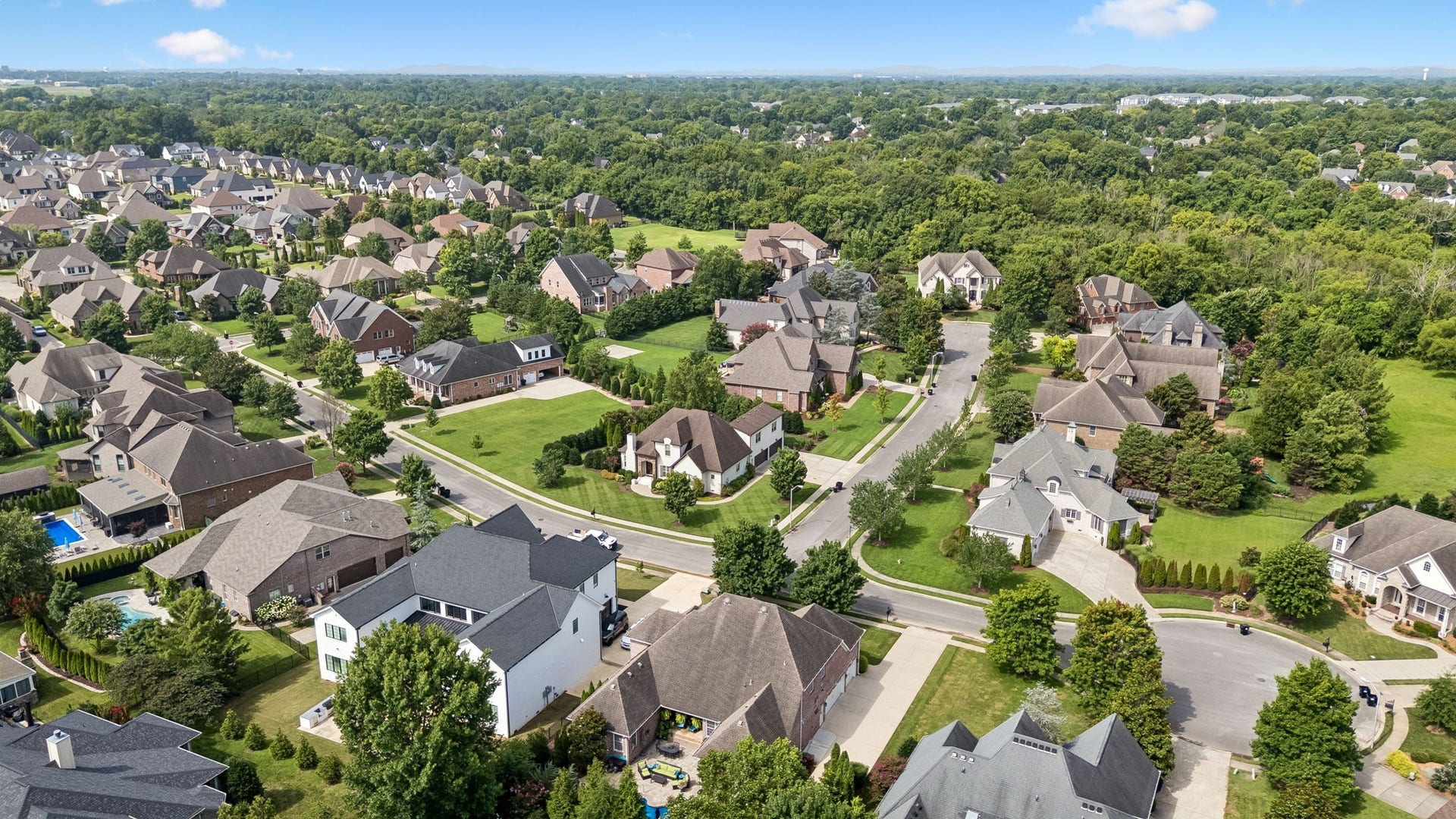 3330 Granite Springs Way, Murfreesboro, TN 37130 3330 Granite Springs Way, Murfreesboro, TN 37130