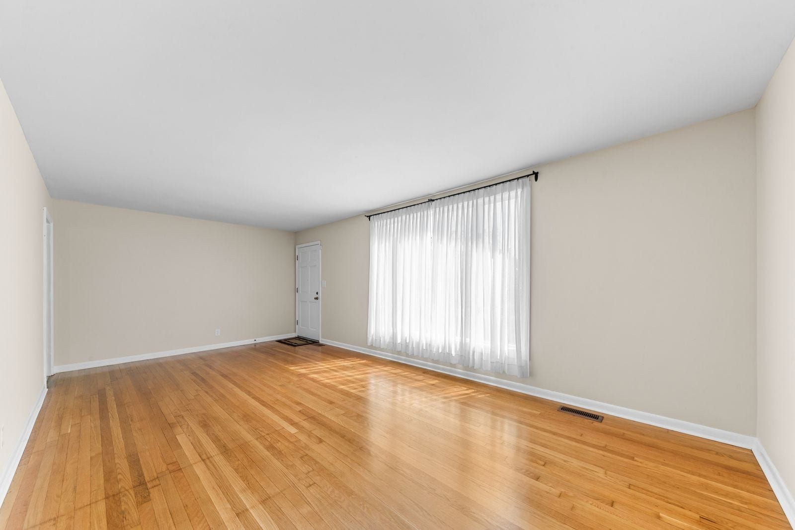3004 Knud Dr, Columbia, TN 38401 3004 Knud Dr, Columbia, TN 38401