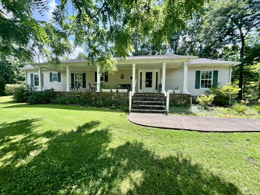 Property photo for 1763 Highway 166 N, Mount Pleasant, TN
