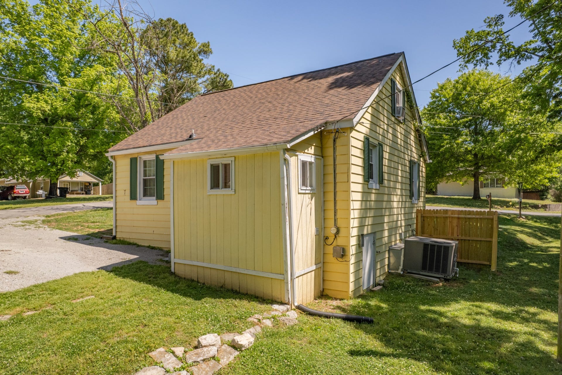 1119 Morningside Dr, Columbia, TN 38401 1119 Morningside Dr, Columbia, TN 38401