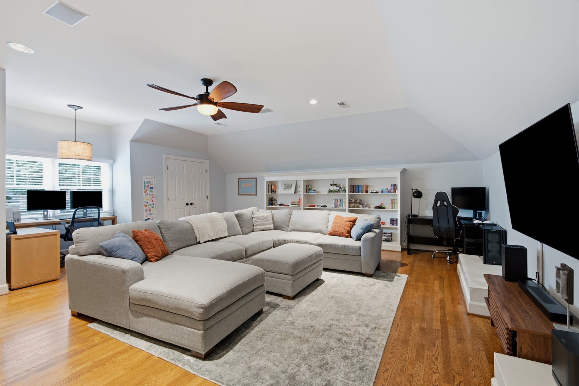 700 Burleigh Ct, Nashville, TN 37221 700 Burleigh Ct, Nashville, TN 37221