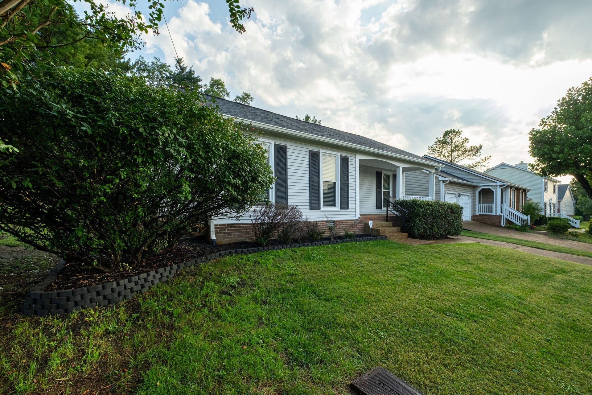 5148 Village Trce, Nashville, TN 37211 5148 Village Trce, Nashville, TN 37211
