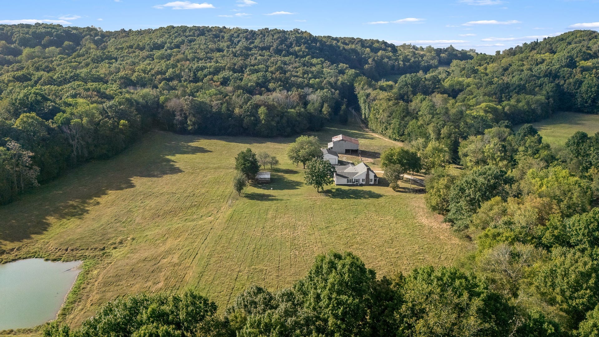 3466 Foster Chapel Rd, Columbia, TN 38401 3466 Foster Chapel Rd, Columbia, TN 38401