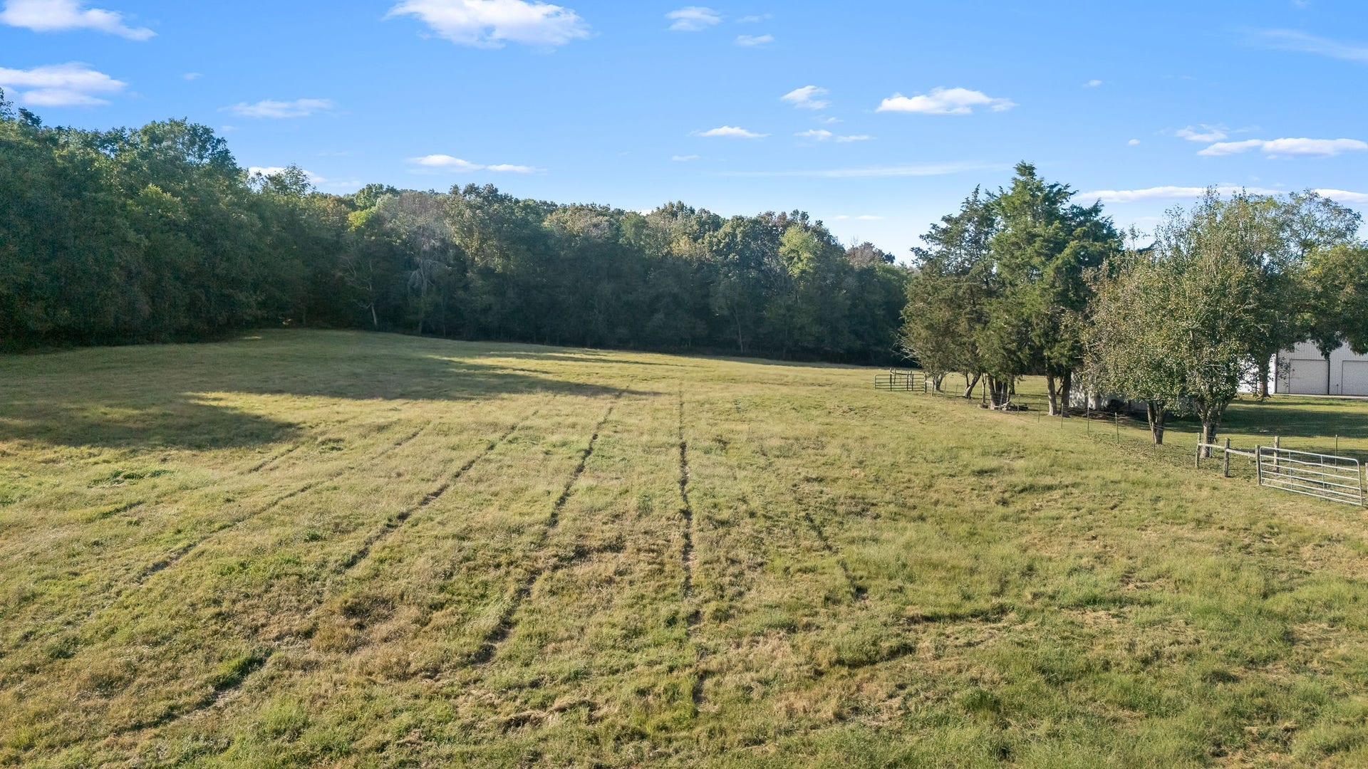 3466 Foster Chapel Rd, Columbia, TN 38401 3466 Foster Chapel Rd, Columbia, TN 38401