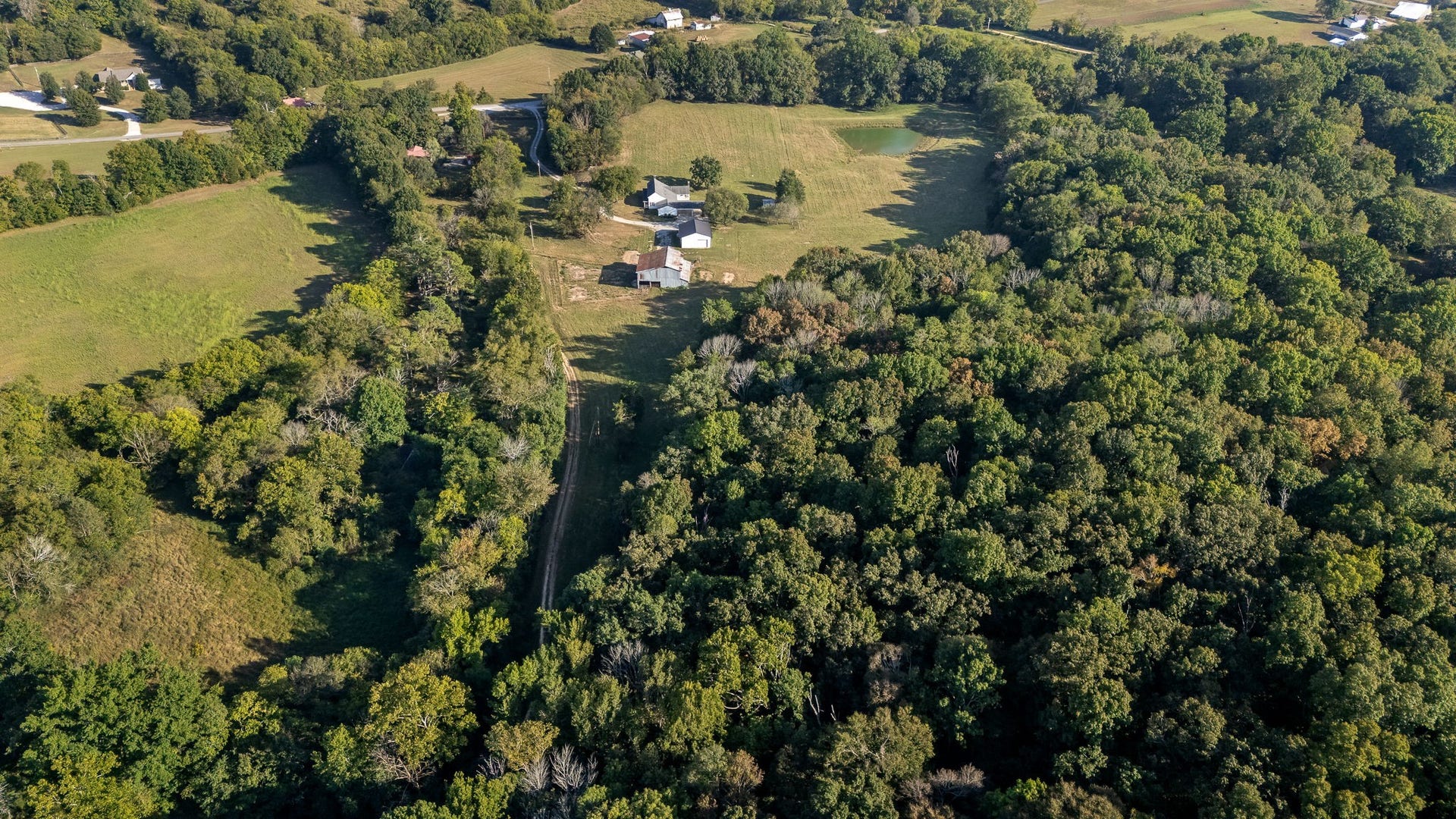 3466 Foster Chapel Rd, Columbia, TN 38401 3466 Foster Chapel Rd, Columbia, TN 38401