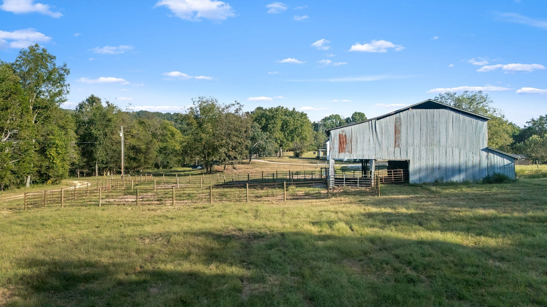 3466 Foster Chapel Rd, Columbia, TN 38401 3466 Foster Chapel Rd, Columbia, TN 38401