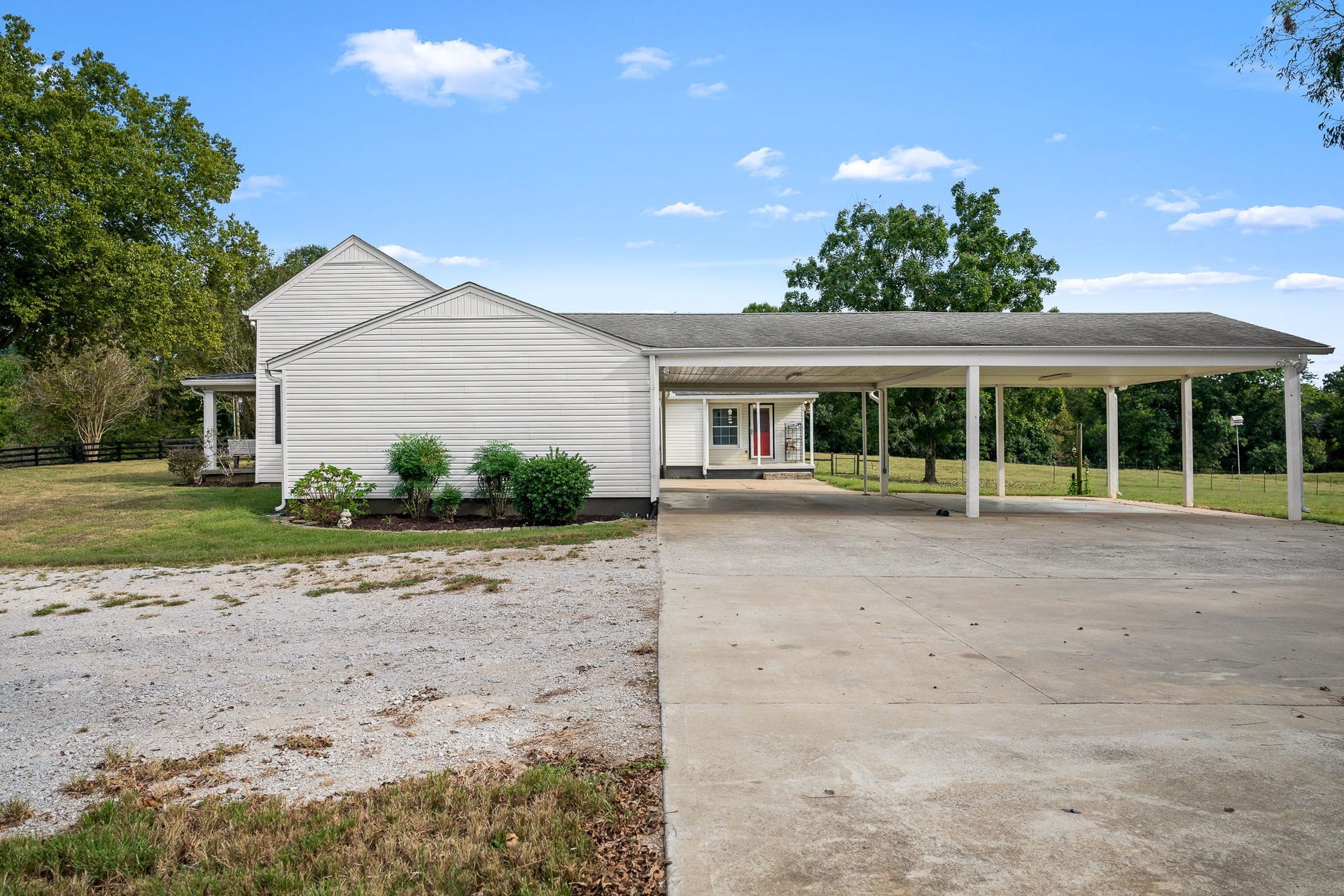 3466 Foster Chapel Rd, Columbia, TN 38401 3466 Foster Chapel Rd, Columbia, TN 38401