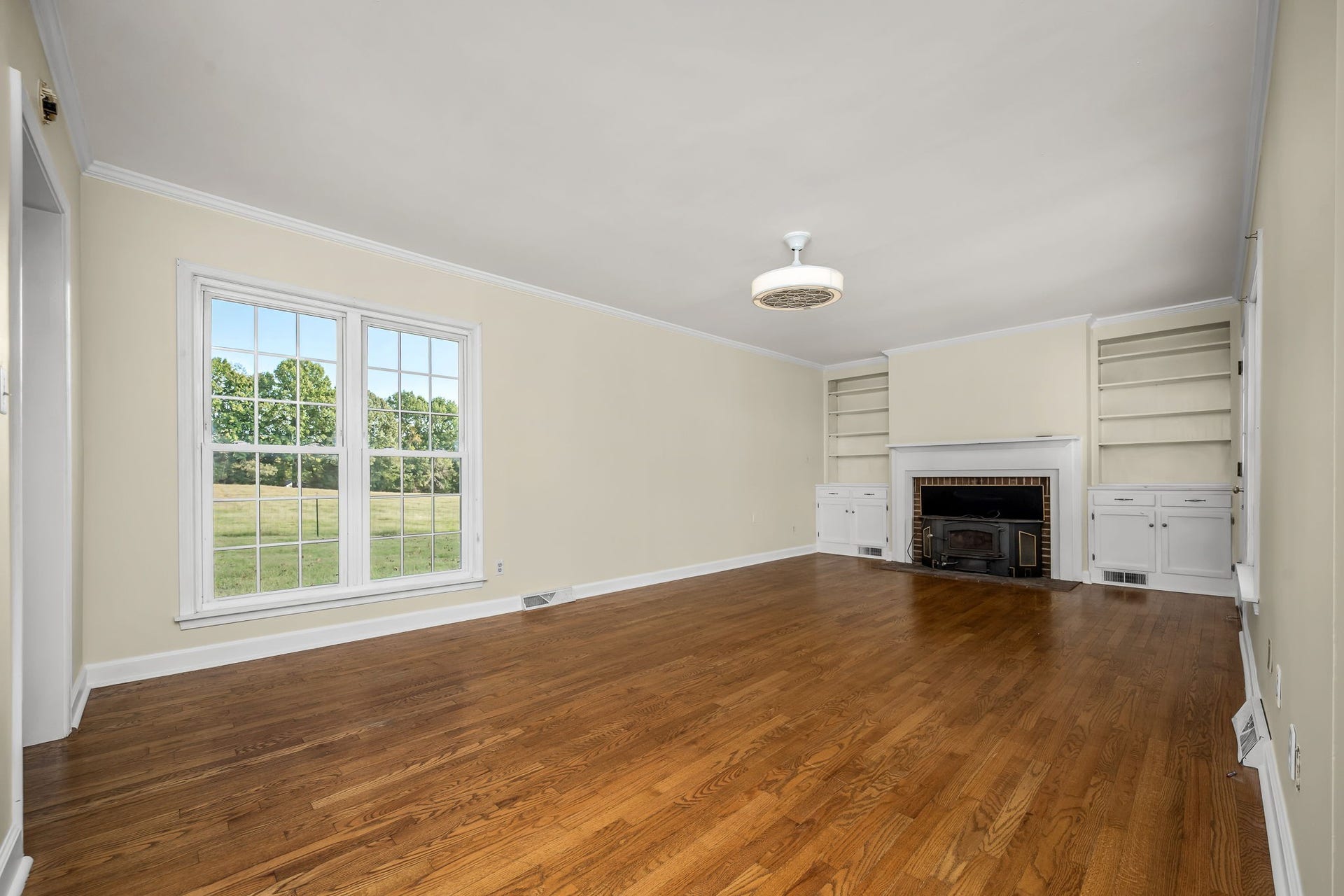 3466 Foster Chapel Rd, Columbia, TN 38401 3466 Foster Chapel Rd, Columbia, TN 38401