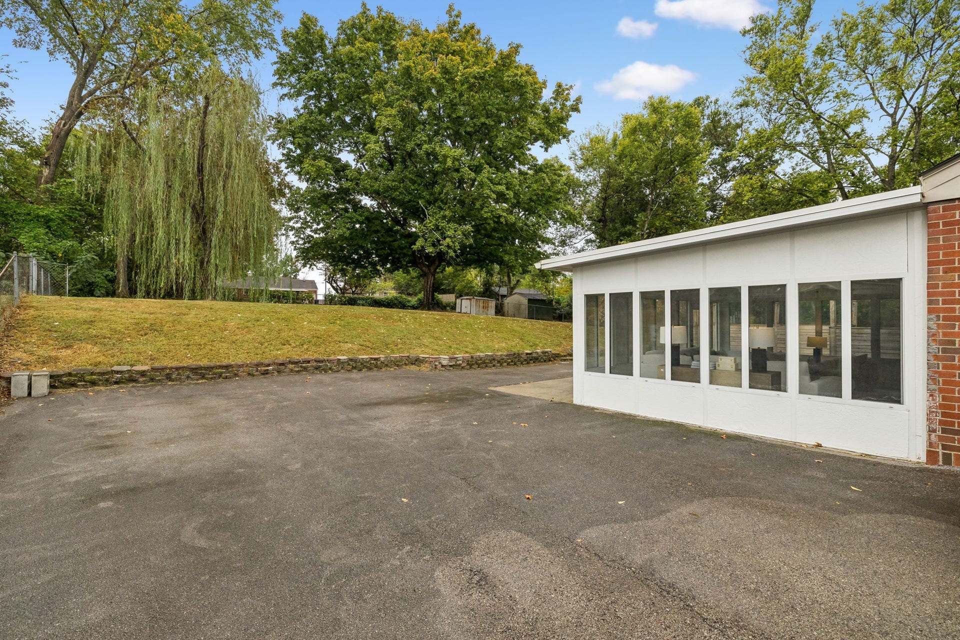4840 Lynn Dr, Nashville, TN 37211