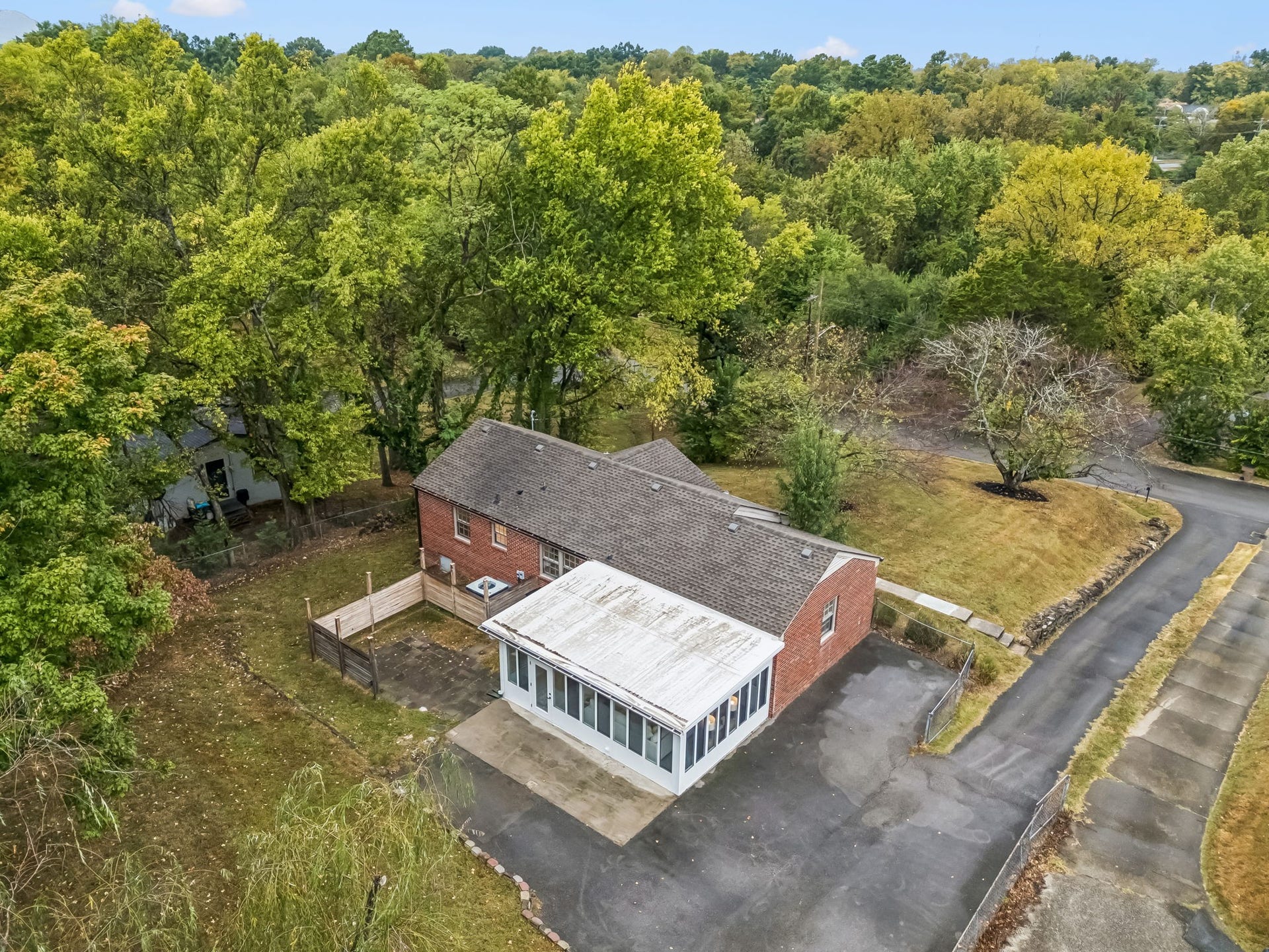 4840 Lynn Dr, Nashville, TN 37211