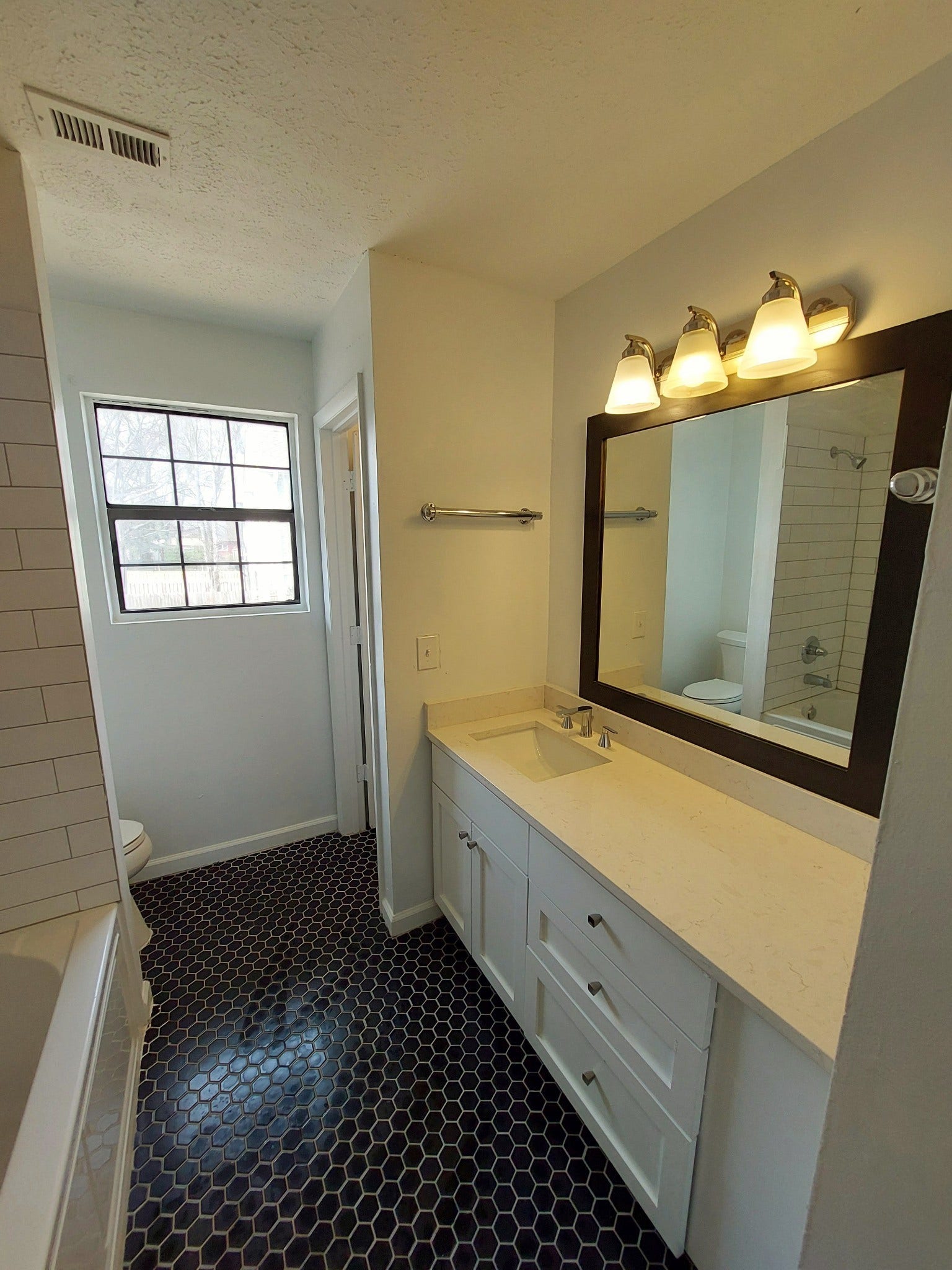 1004 Clay St, Nashville, TN 37208