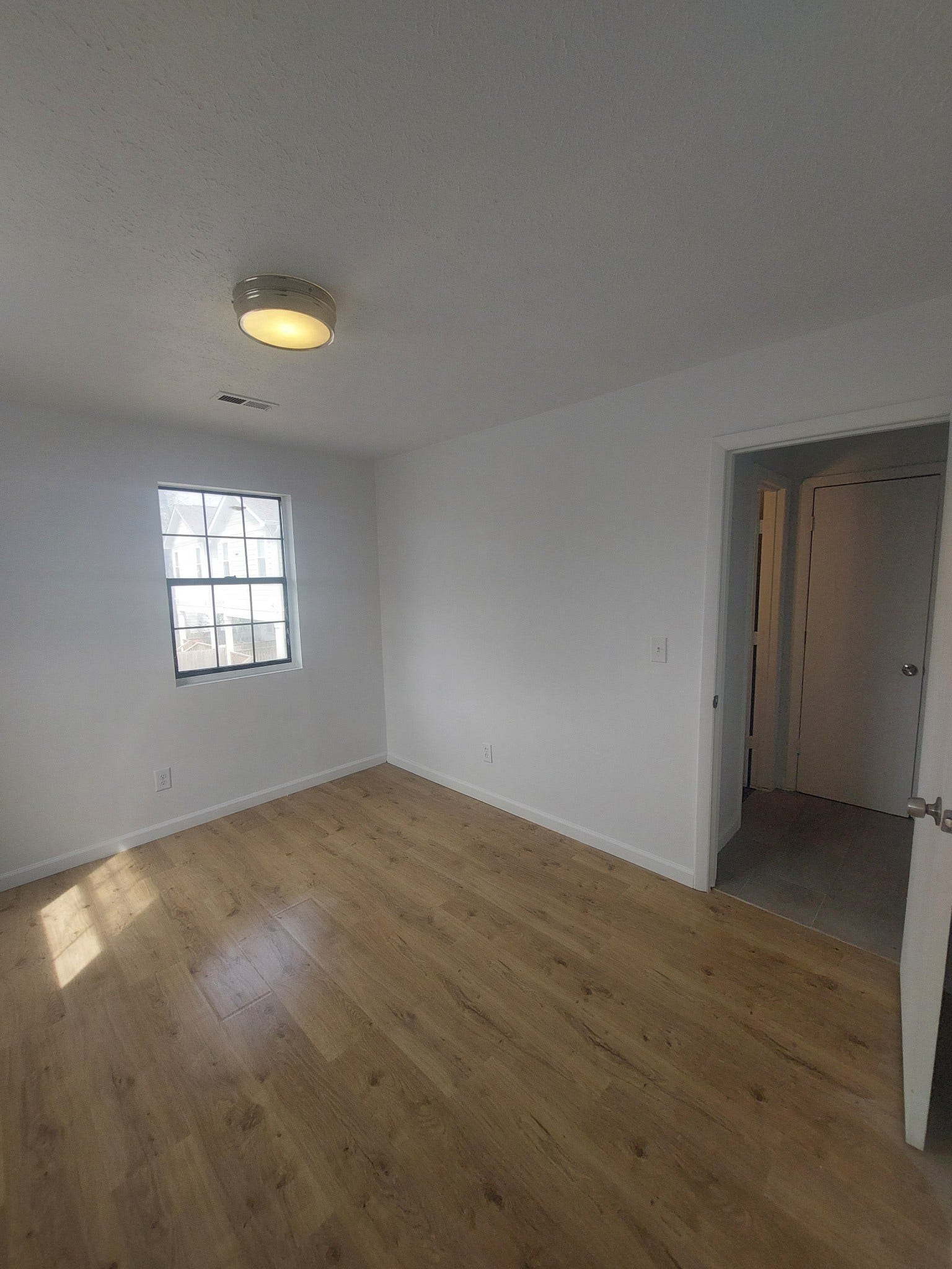1004 Clay St, Nashville, TN 37208