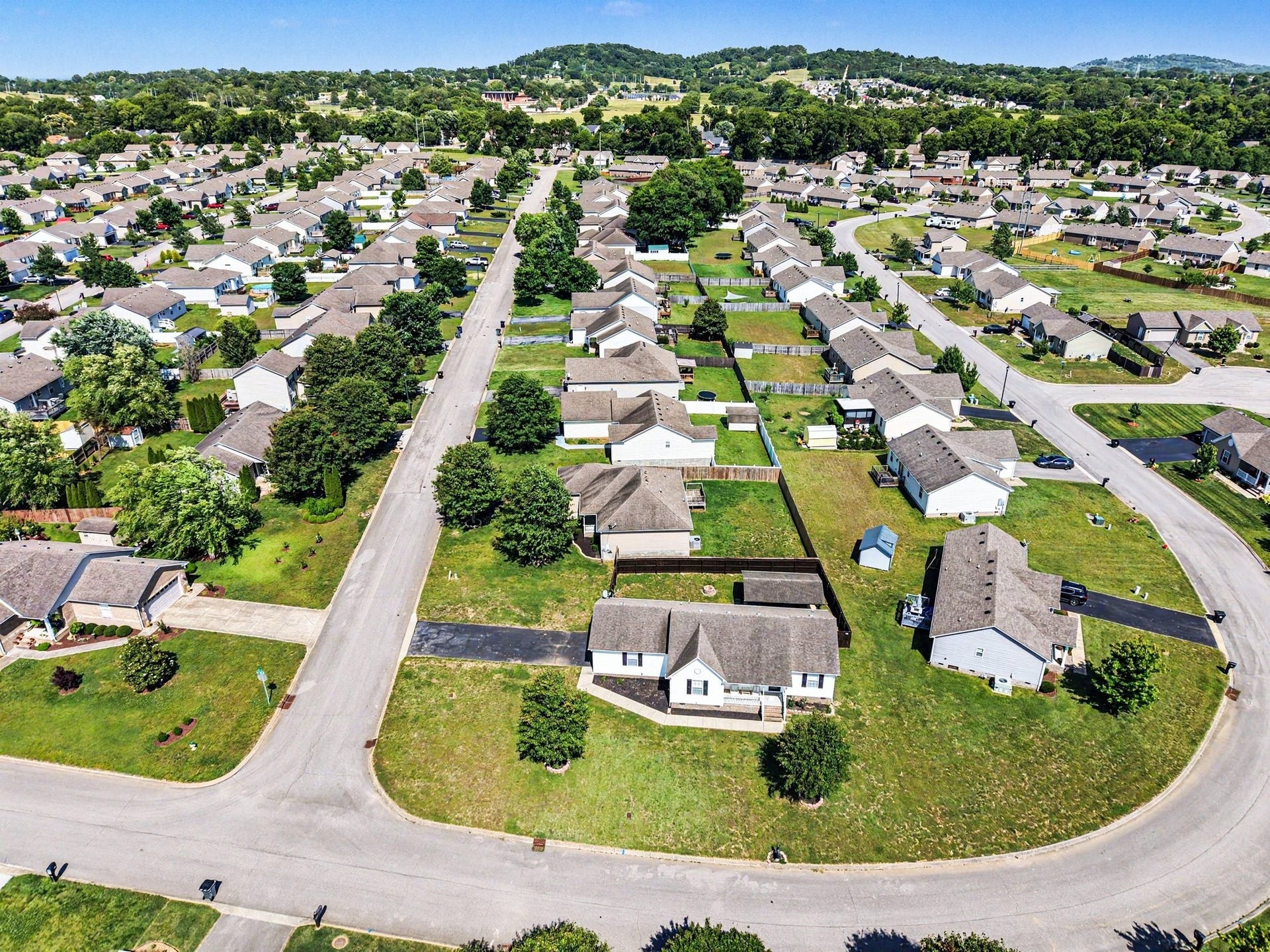 1847 Emily Ln, Columbia, TN 38401 1847 Emily Ln, Columbia, TN 38401