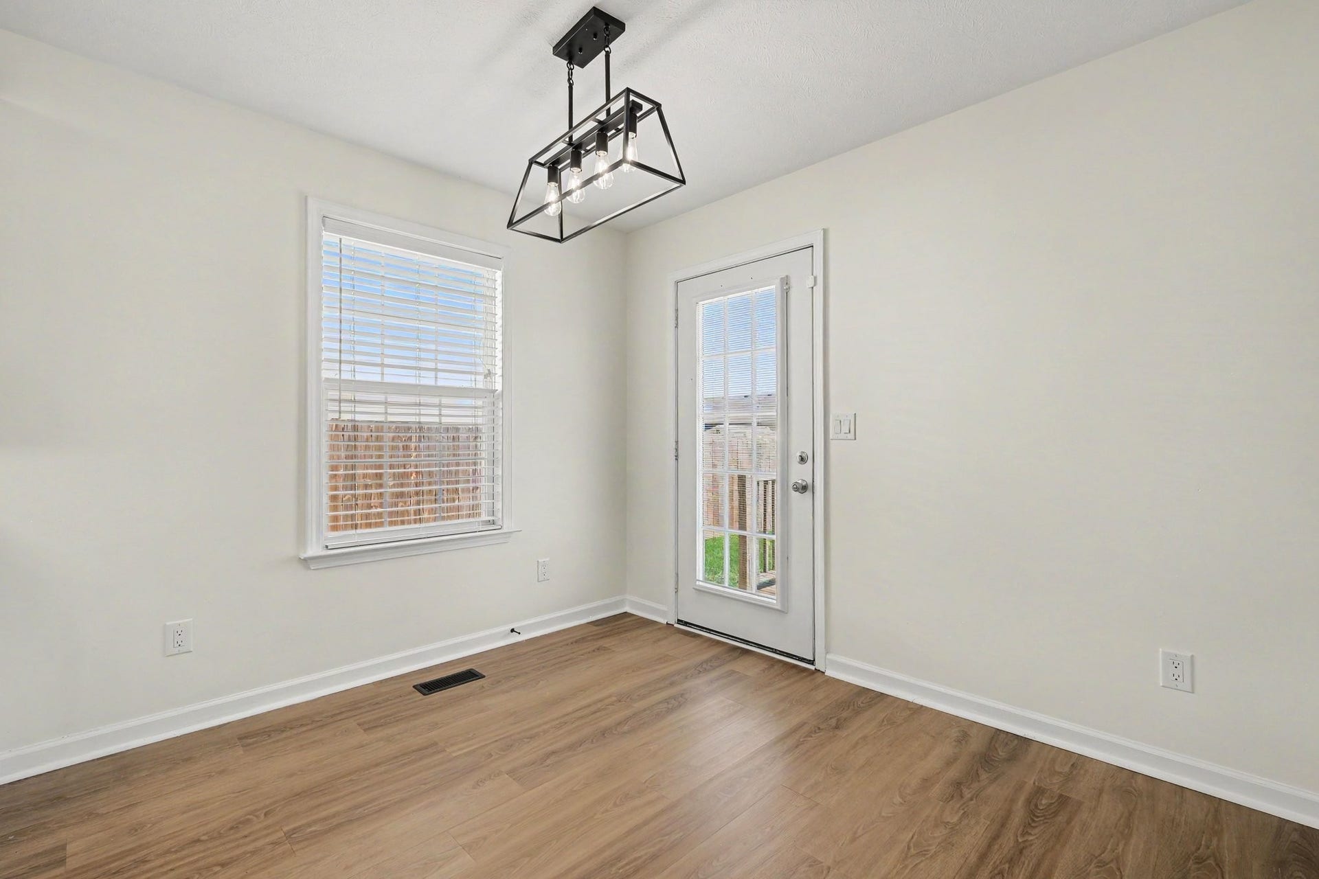 1847 Emily Ln, Columbia, TN 38401 1847 Emily Ln, Columbia, TN 38401