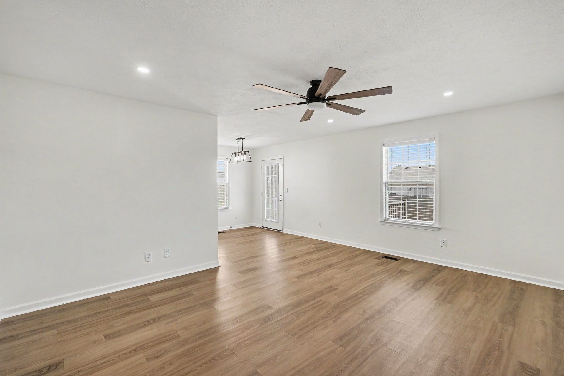 1847 Emily Ln, Columbia, TN 38401 1847 Emily Ln, Columbia, TN 38401