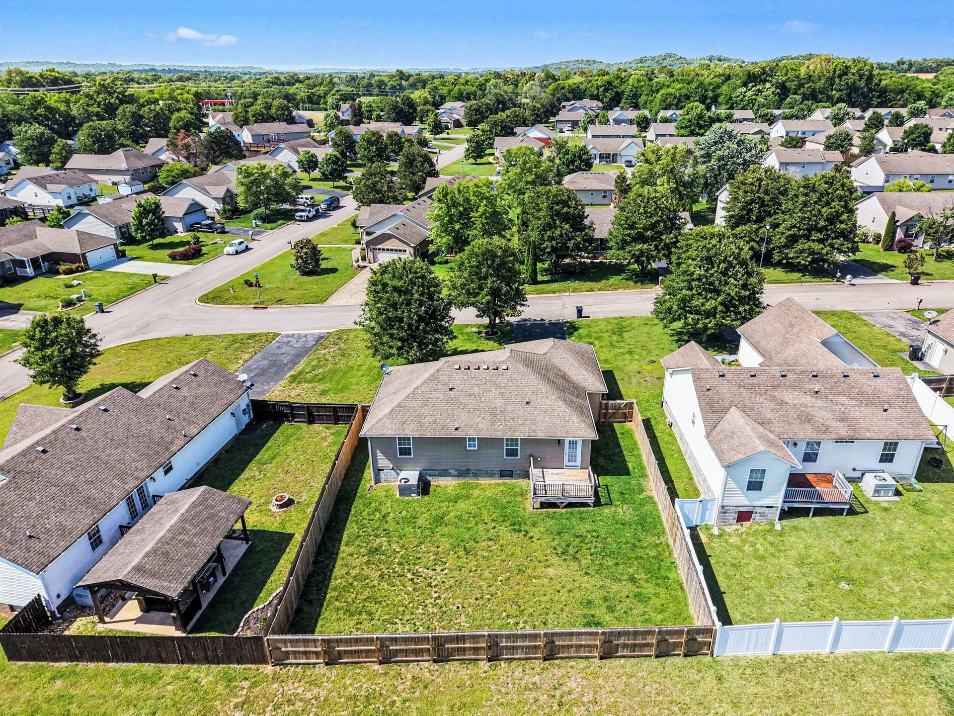 1847 Emily Ln, Columbia, TN 38401 1847 Emily Ln, Columbia, TN 38401