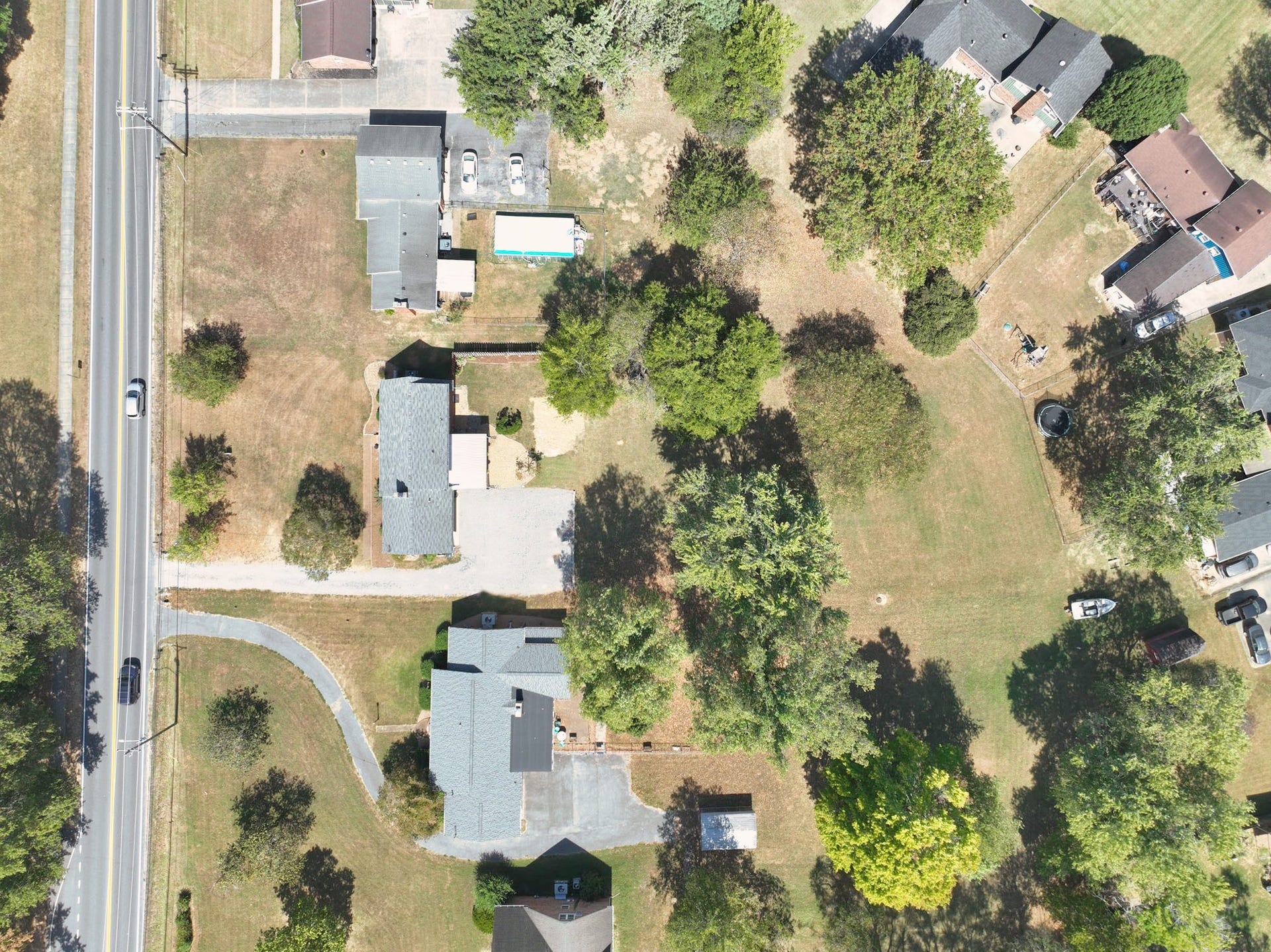427 Walton Ferry Rd, Hendersonville, TN 37075