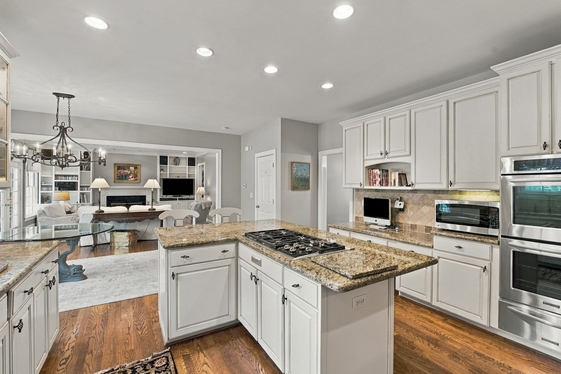 752 Adkisson Ln, Nashville, TN 37205 752 Adkisson Ln, Nashville, TN 37205