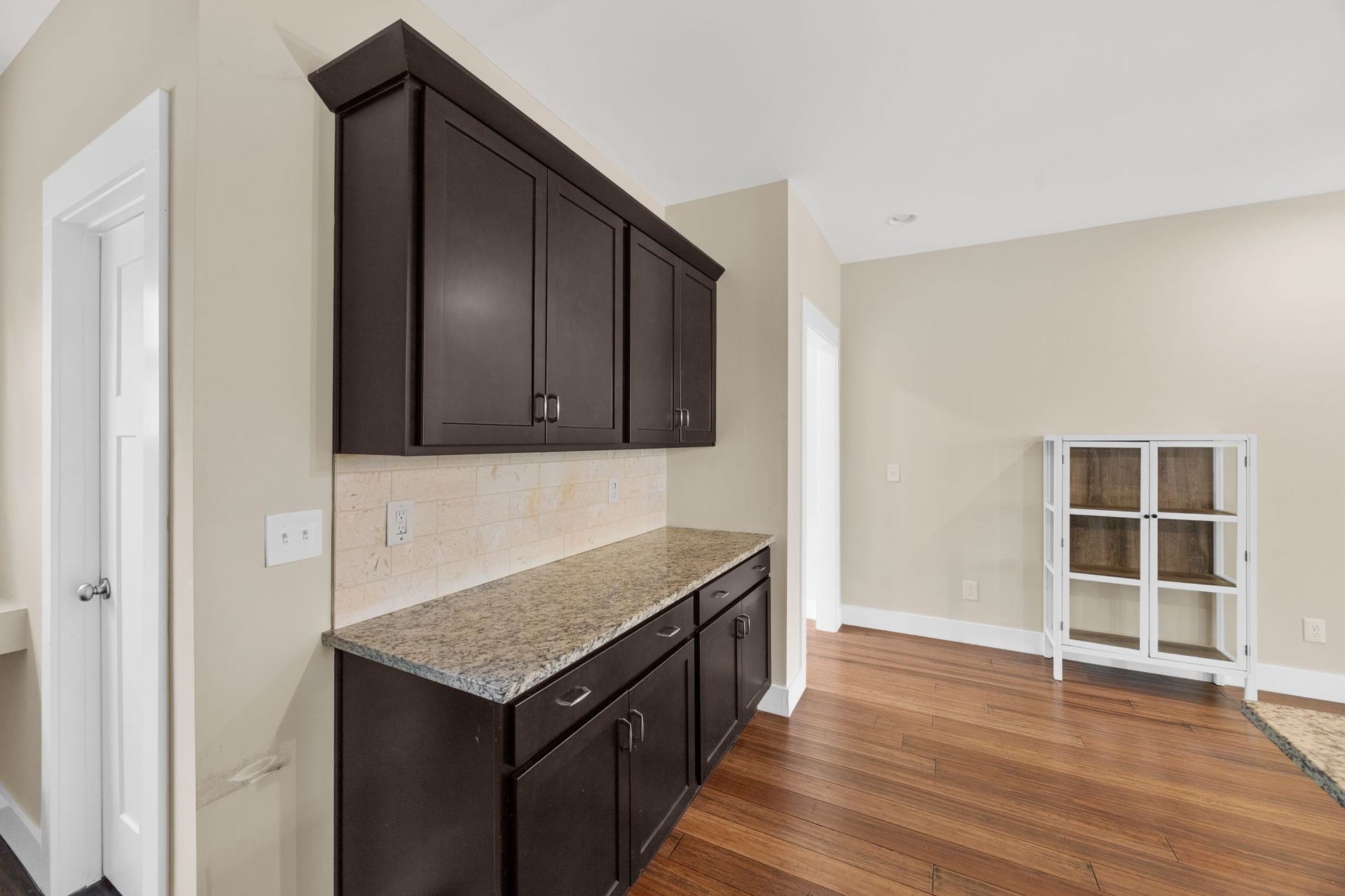 1715 21st Ave N, Nashville, TN 37208 1715 21st Ave N, Nashville, TN 37208
