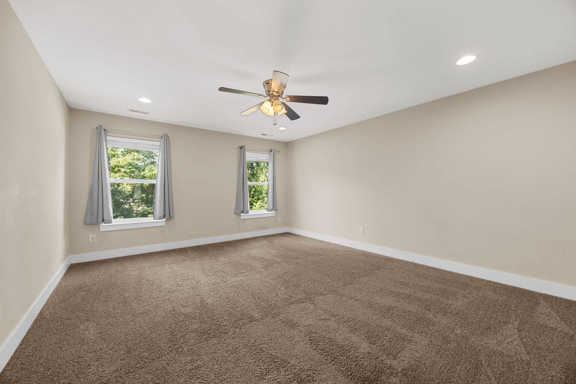 1715 21st Ave N, Nashville, TN 37208 1715 21st Ave N, Nashville, TN 37208